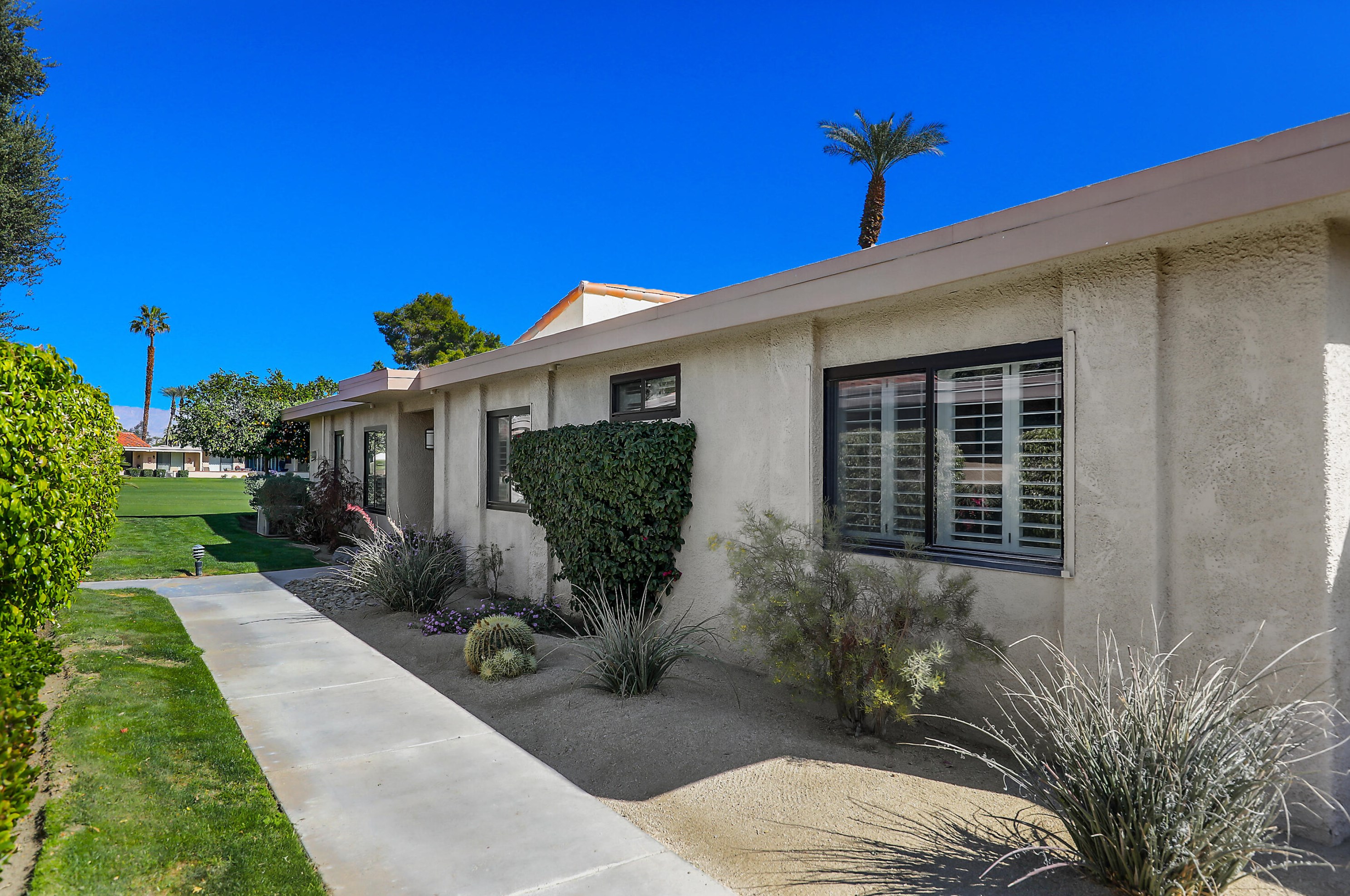86 Sunrise Dr, Rancho Mirage, CA 92270