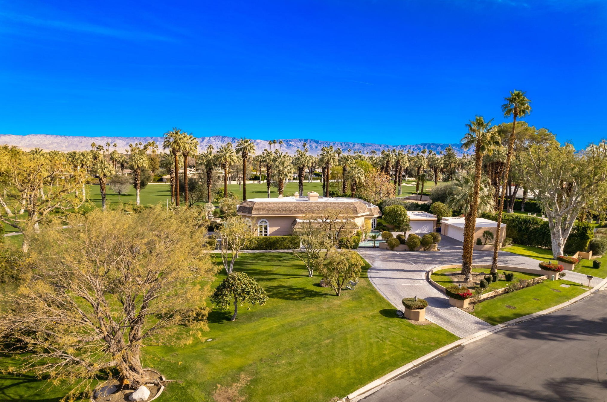 71280 N Thunderbird Terrace, Rancho Mirage, CA 92270