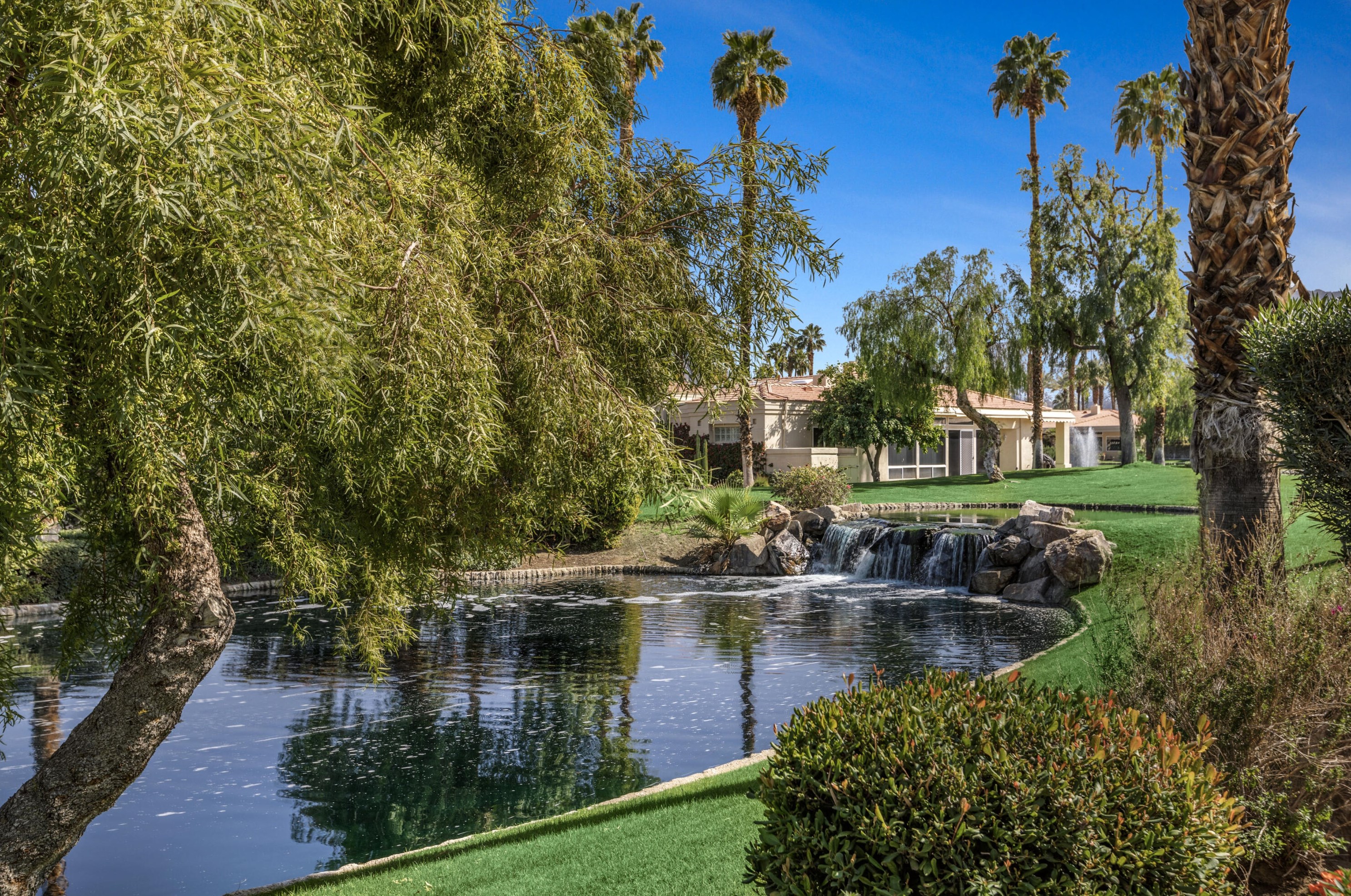 44840 Lakeside Dr, Palm Desert, CA 92210-7625