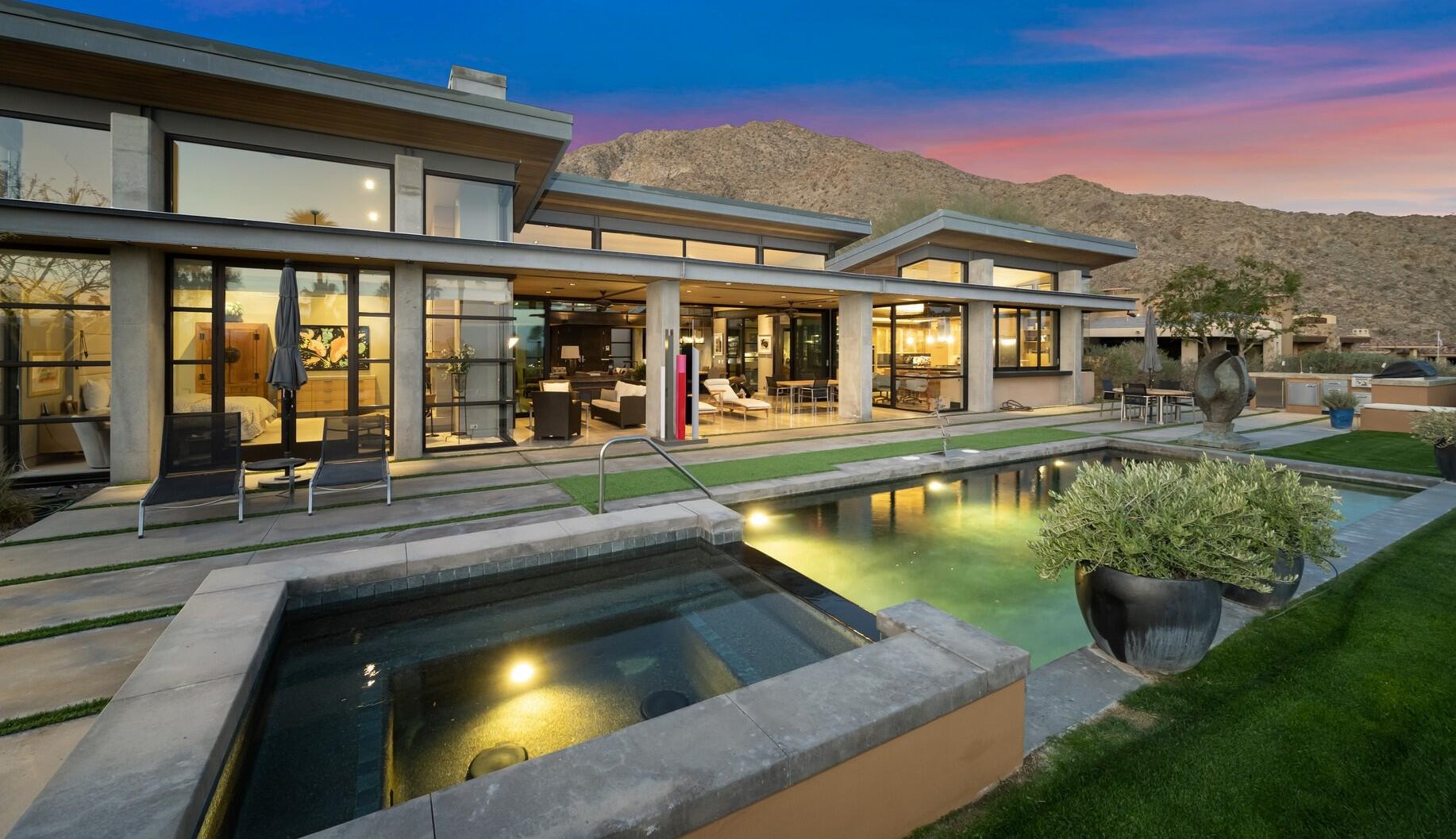 49785 Canyon View Dr, Palm Desert, CA 92260-6774