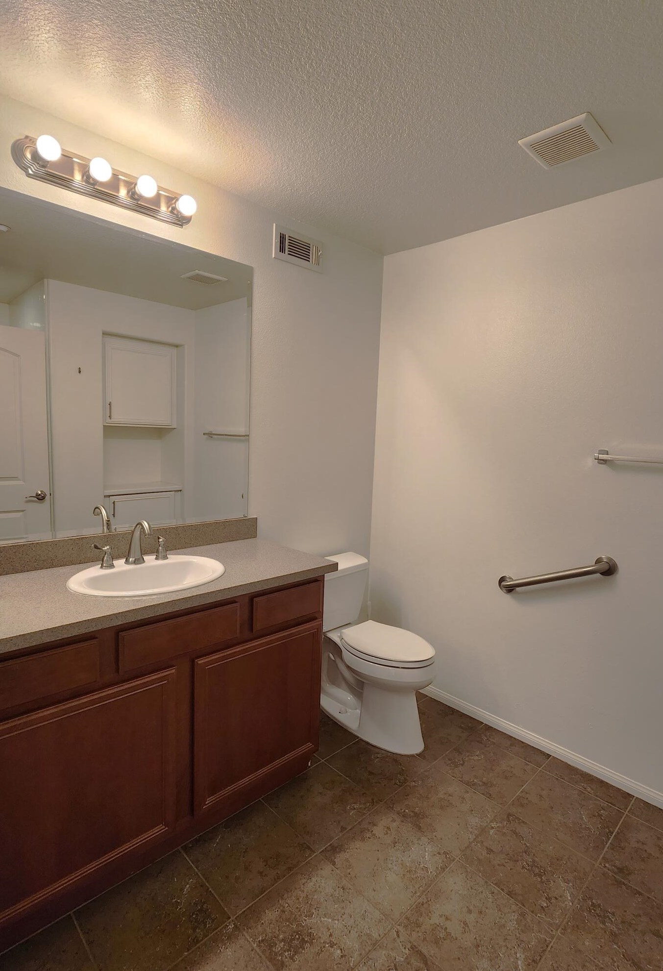 213 Paseo Gregario, Palm Desert CA  92211-5707 exterior