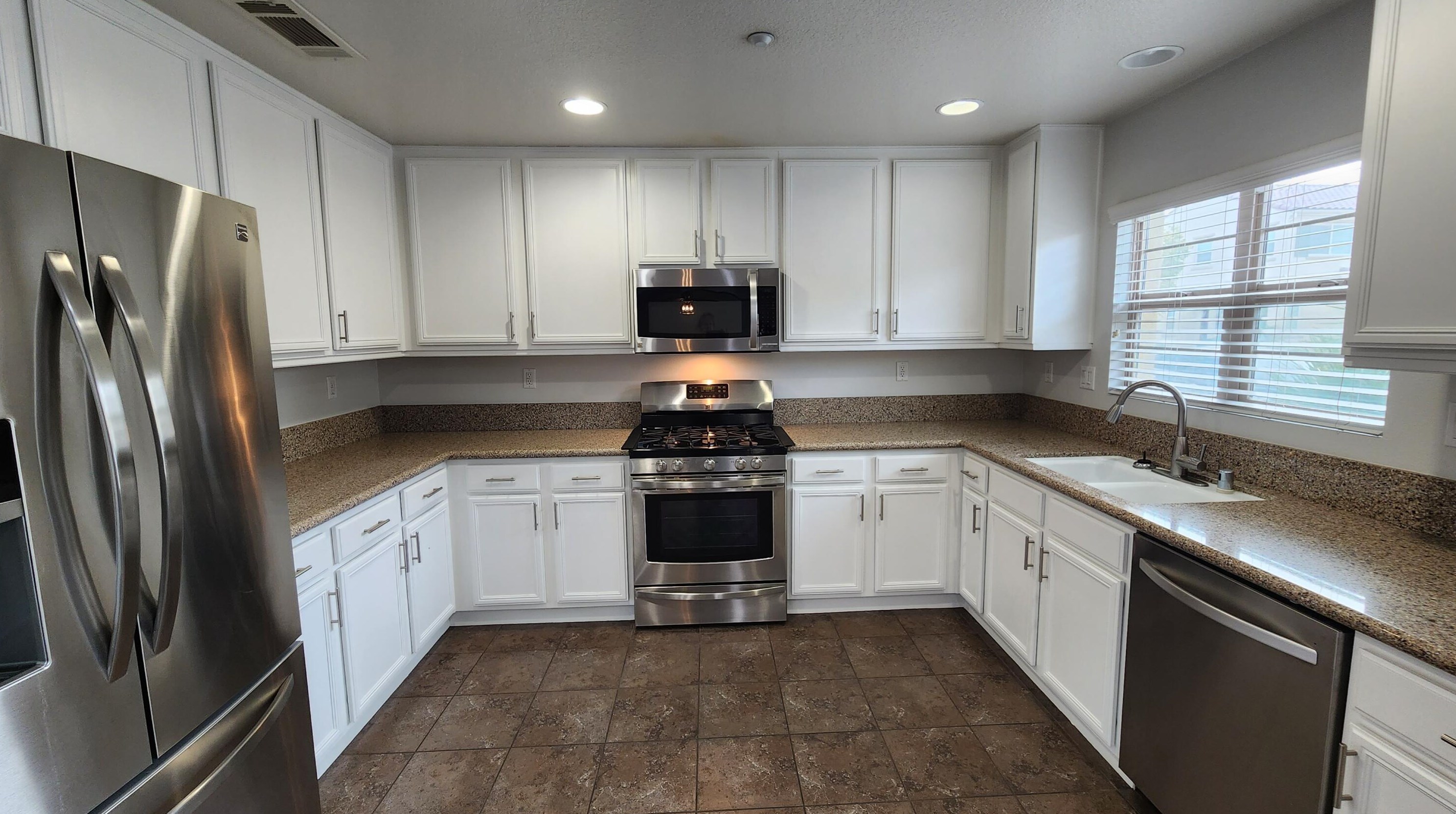213 Paseo Gregario, Palm Desert CA  92211-5707 exterior