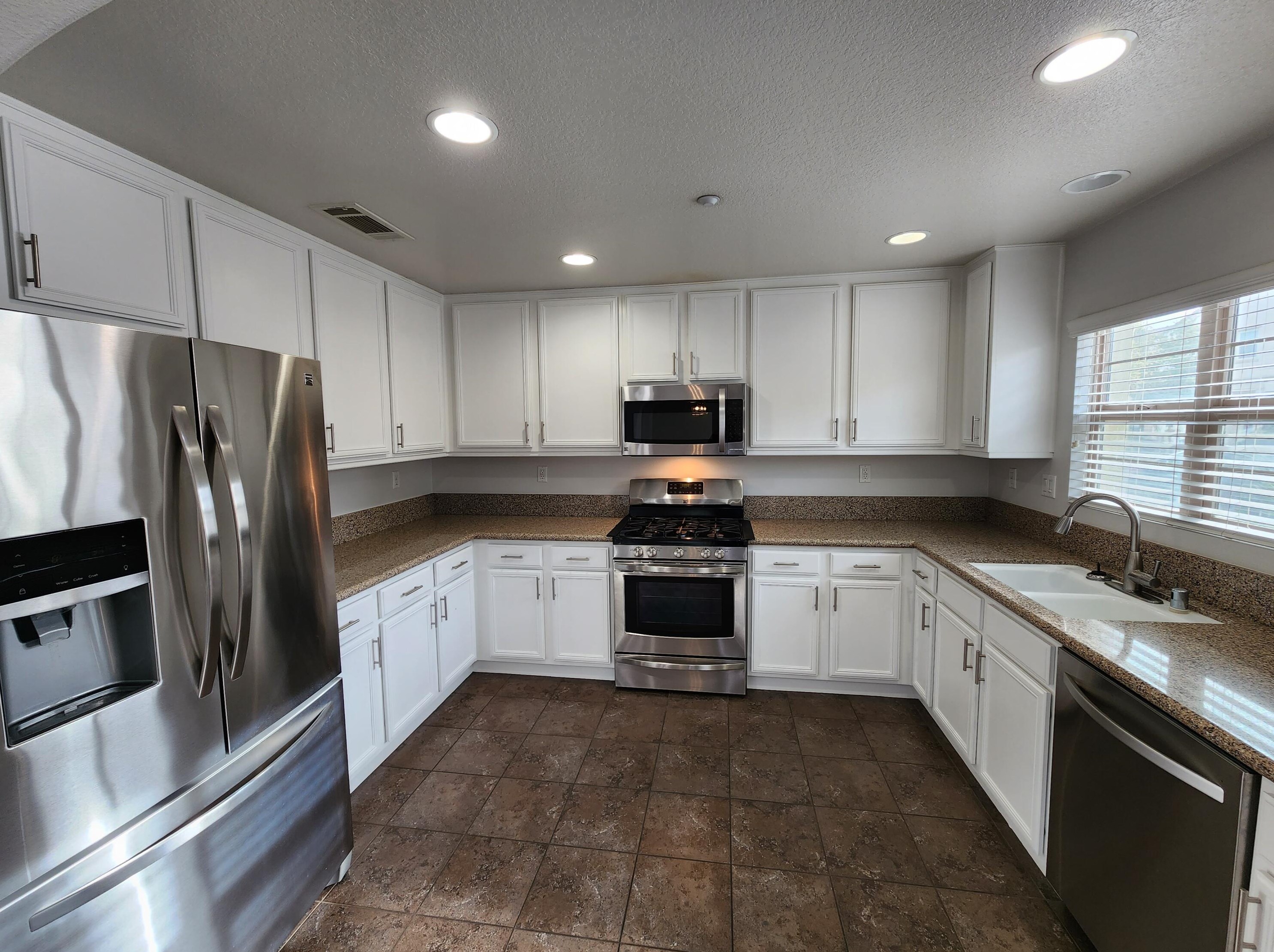 213 Paseo Gregario, Palm Desert CA  92211-5707 exterior