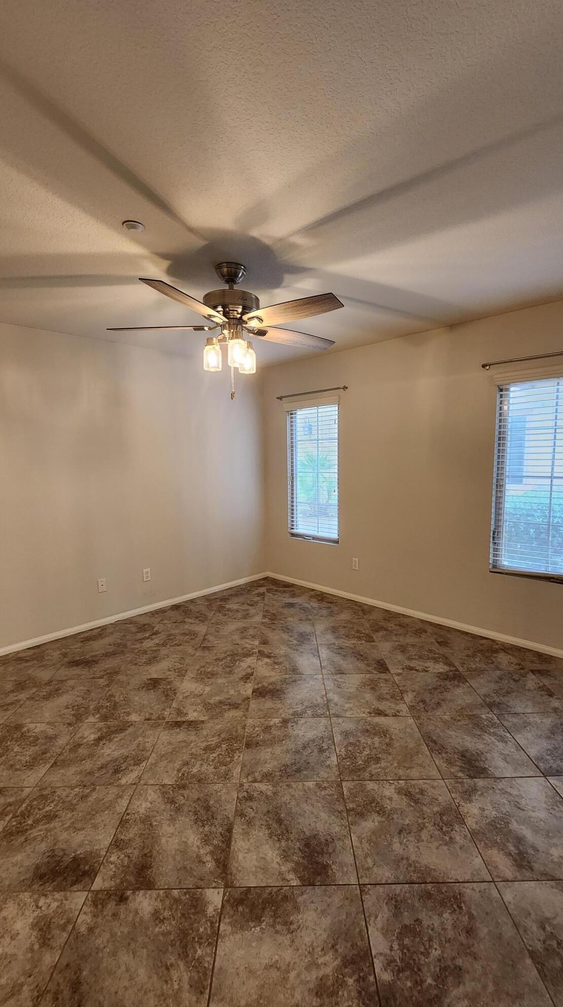213 Paseo Gregario, Palm Desert CA  92211-5707 exterior