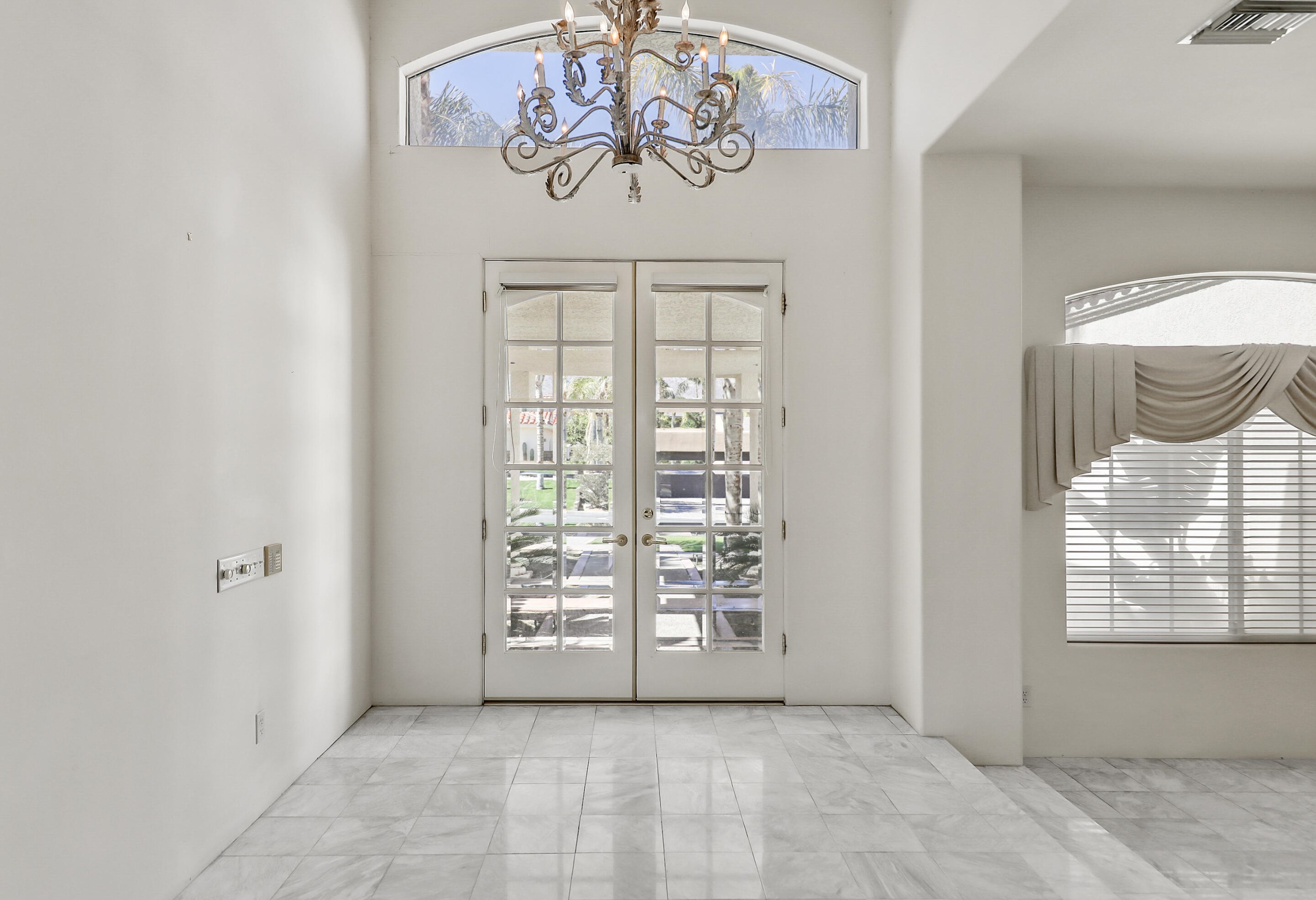 48820 Shady View Dr, Palm Desert, CA 92260-6733