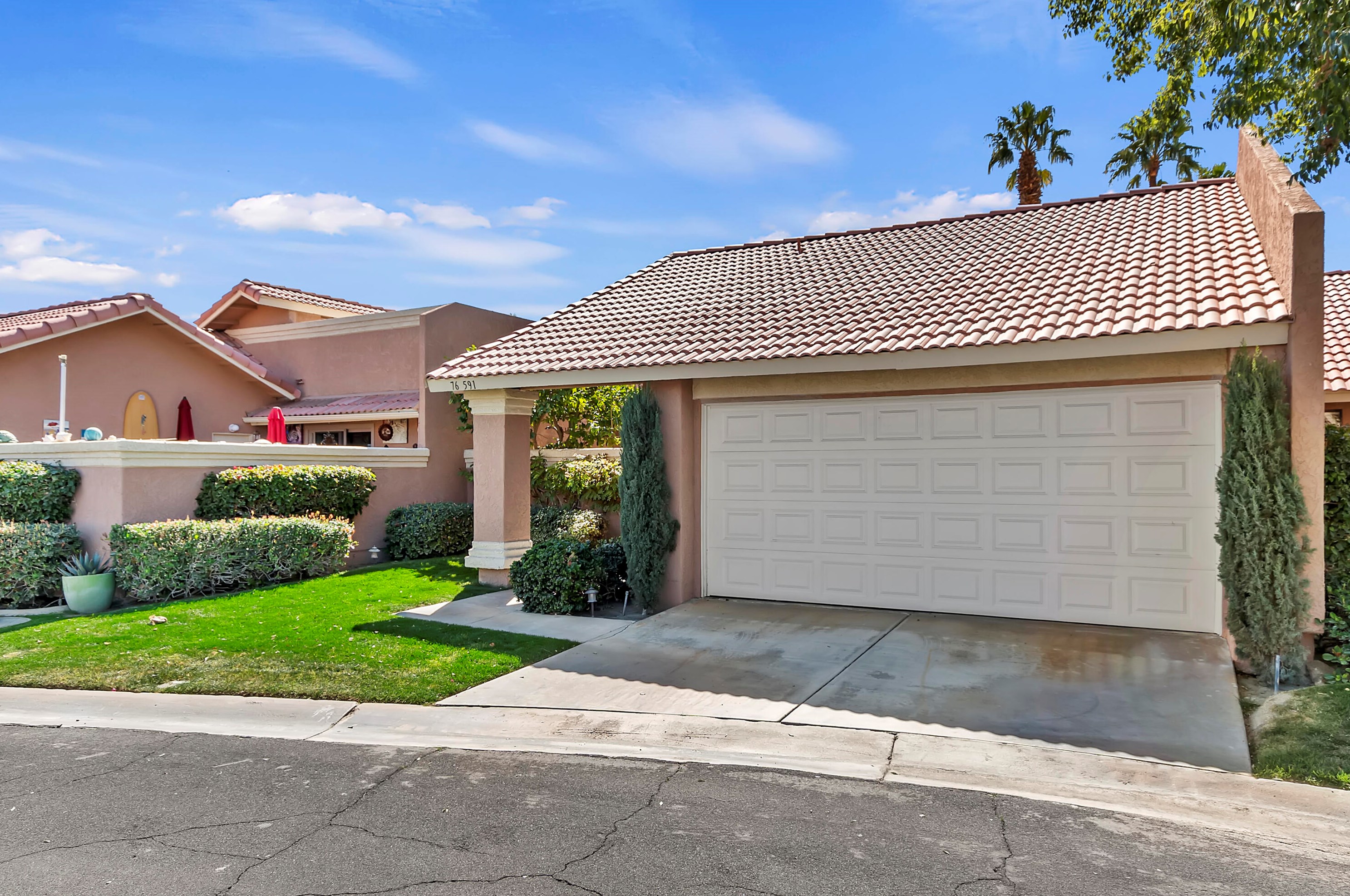 76591 Rudy Ct, Palm Desert, CA 92211-7695