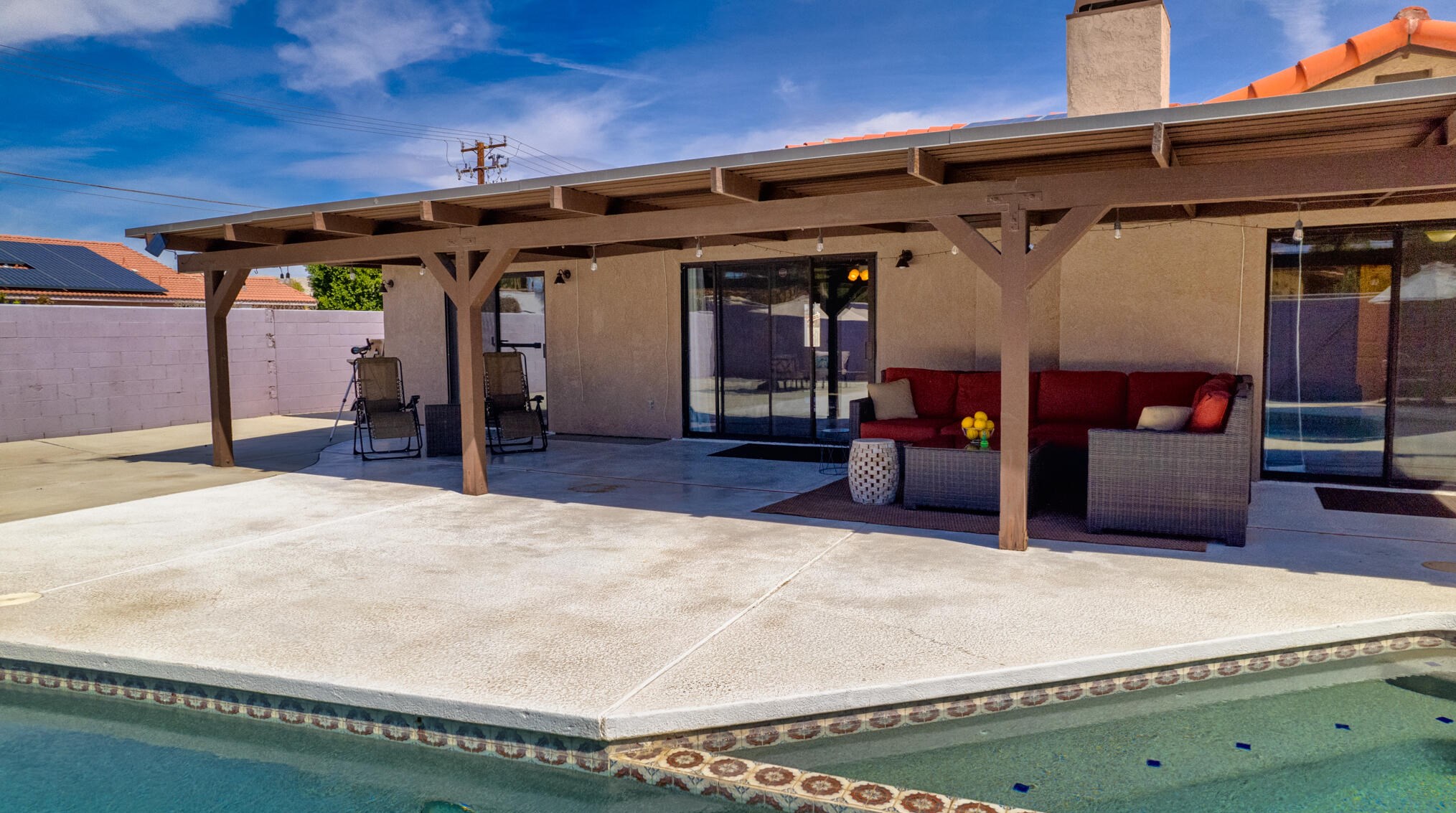 31015 Avenida Alvera, Cathedral City CA  92234-3019 exterior