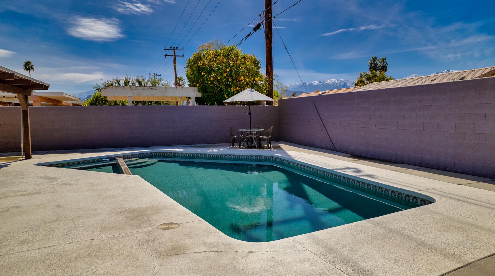 31015 Avenida Alvera, Cathedral City CA  92234-3019 exterior
