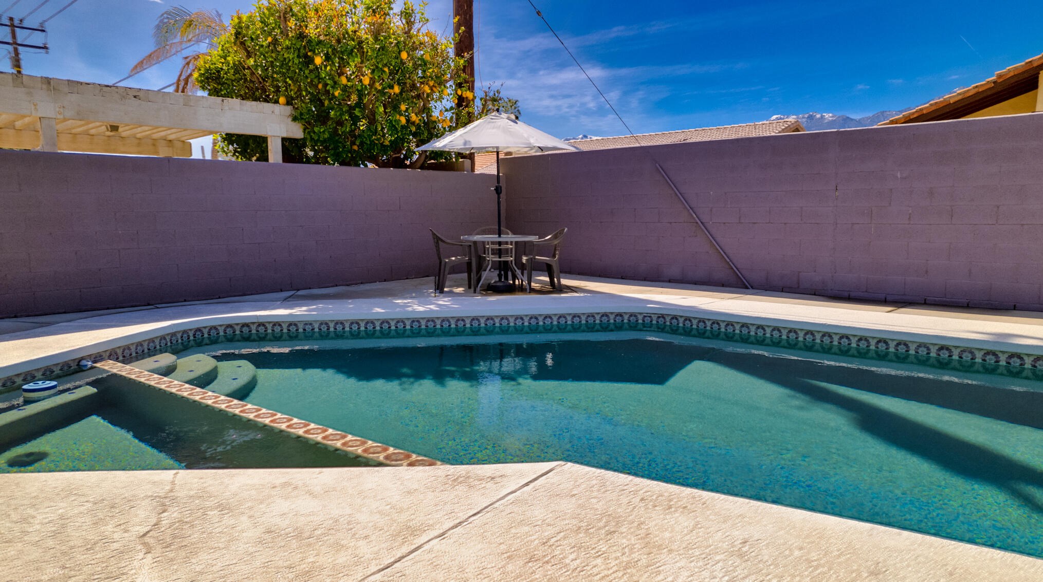 31015 Avenida Alvera, Cathedral City CA  92234-3019 exterior