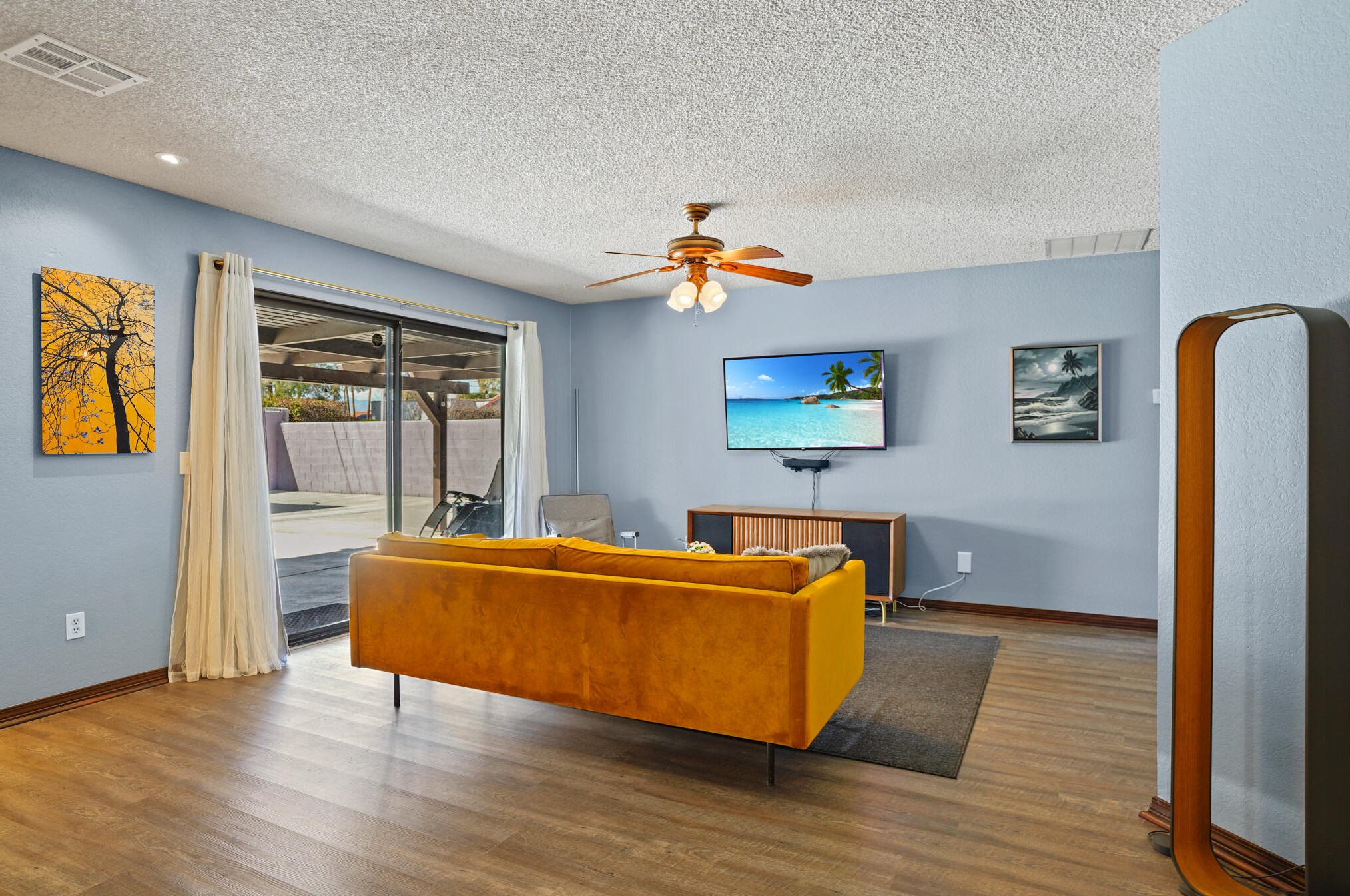31015 Avenida Alvera, Cathedral City CA  92234-3019 exterior