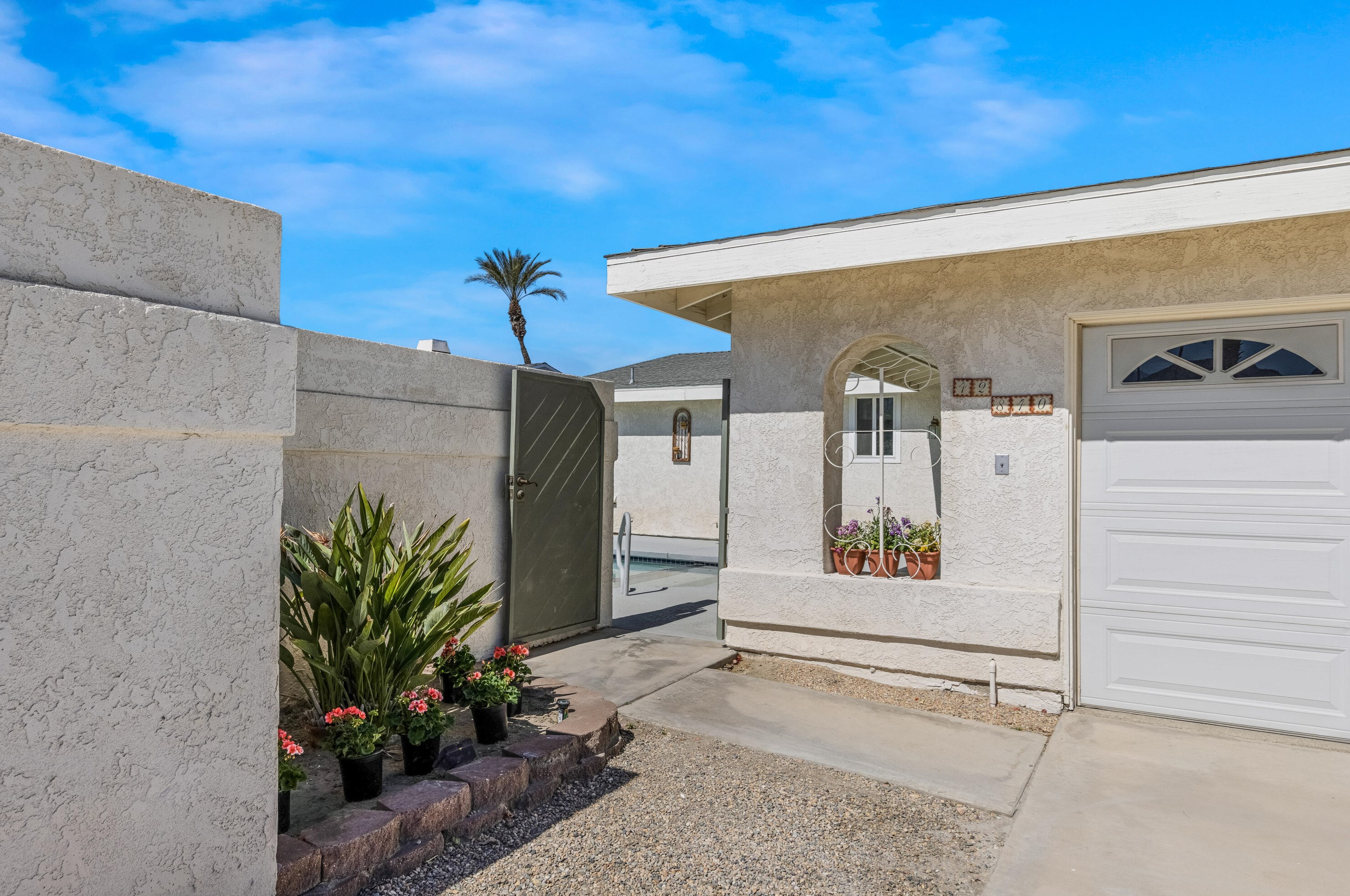 42840 Tennessee Ave, Palm Desert, CA 92211-7786