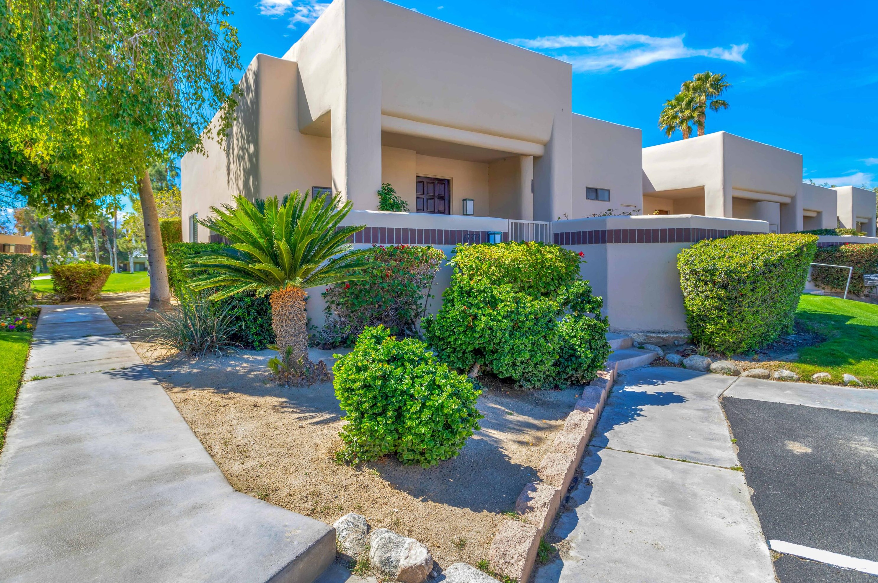 67373 Toltec Ct, Cathedral City CA  92234-3552 exterior