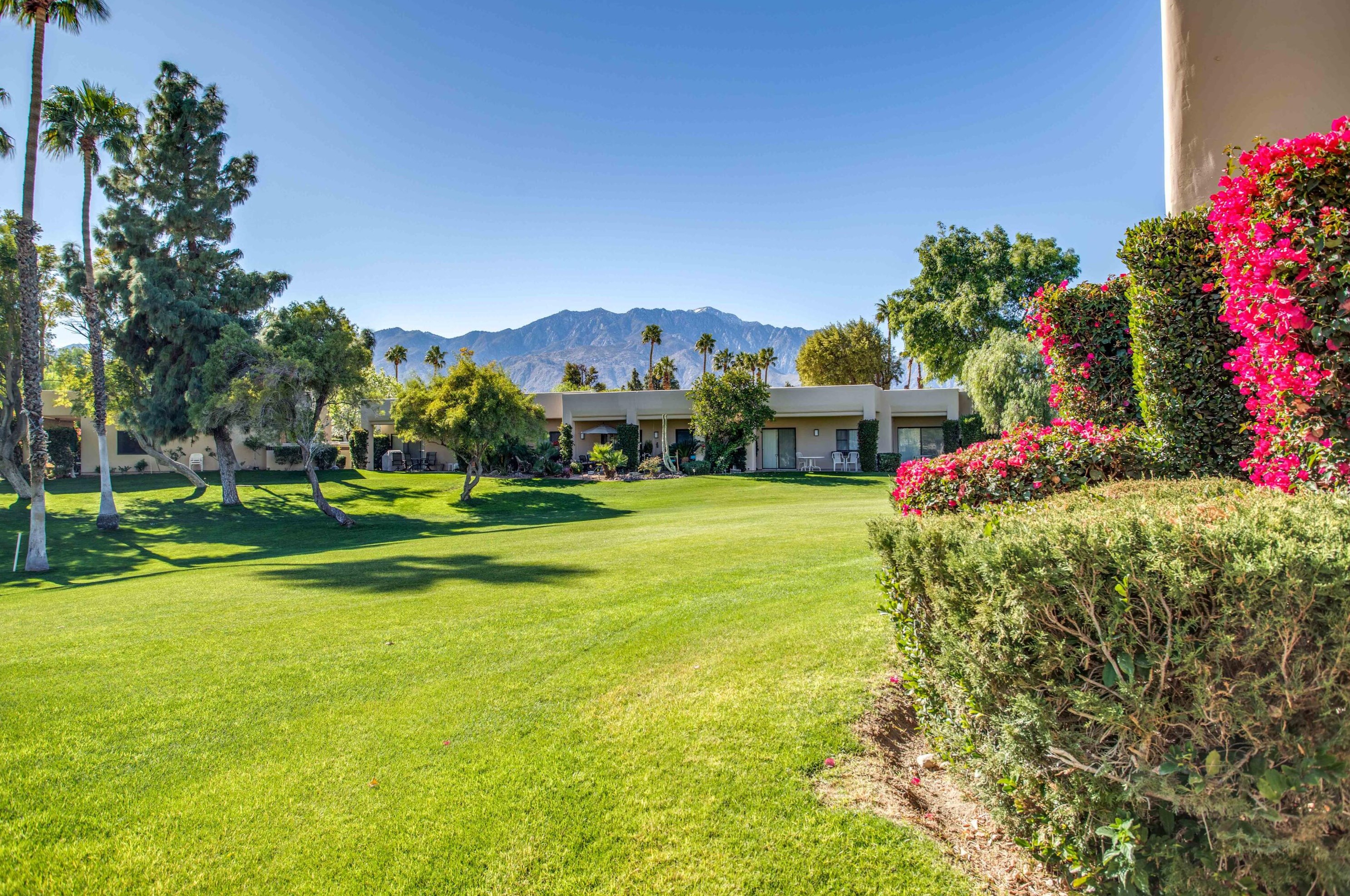 67373 Toltec Ct, Cathedral City CA  92234-3552 exterior