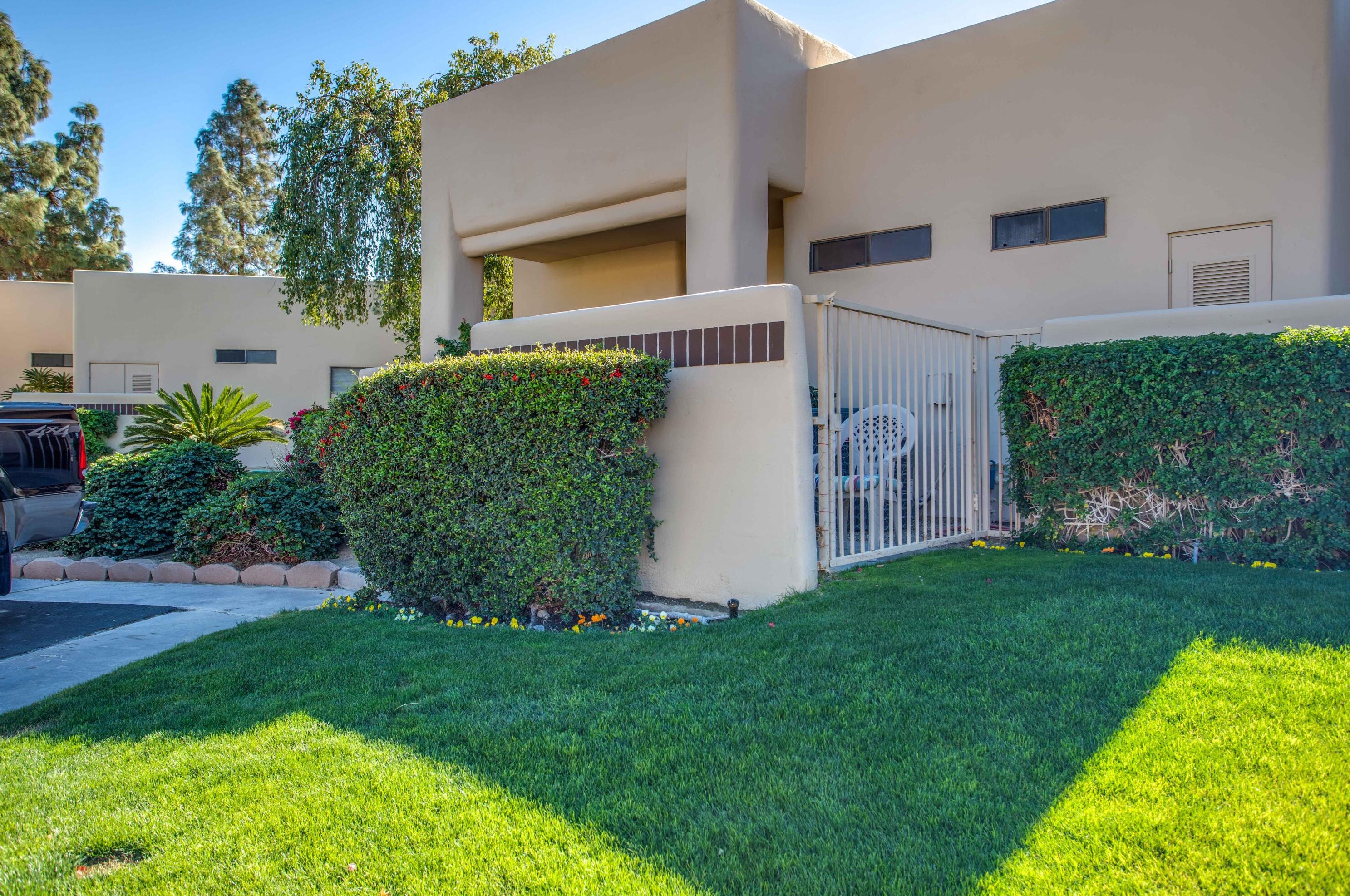 67373 Toltec Ct, Cathedral City CA  92234-3552 exterior