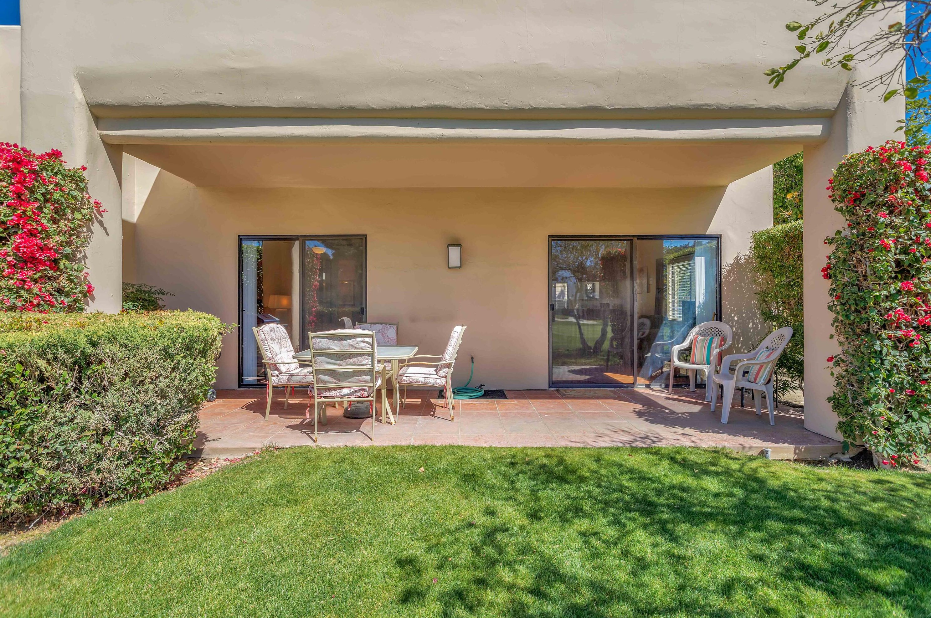 67373 Toltec Ct, Cathedral City CA  92234-3552 exterior