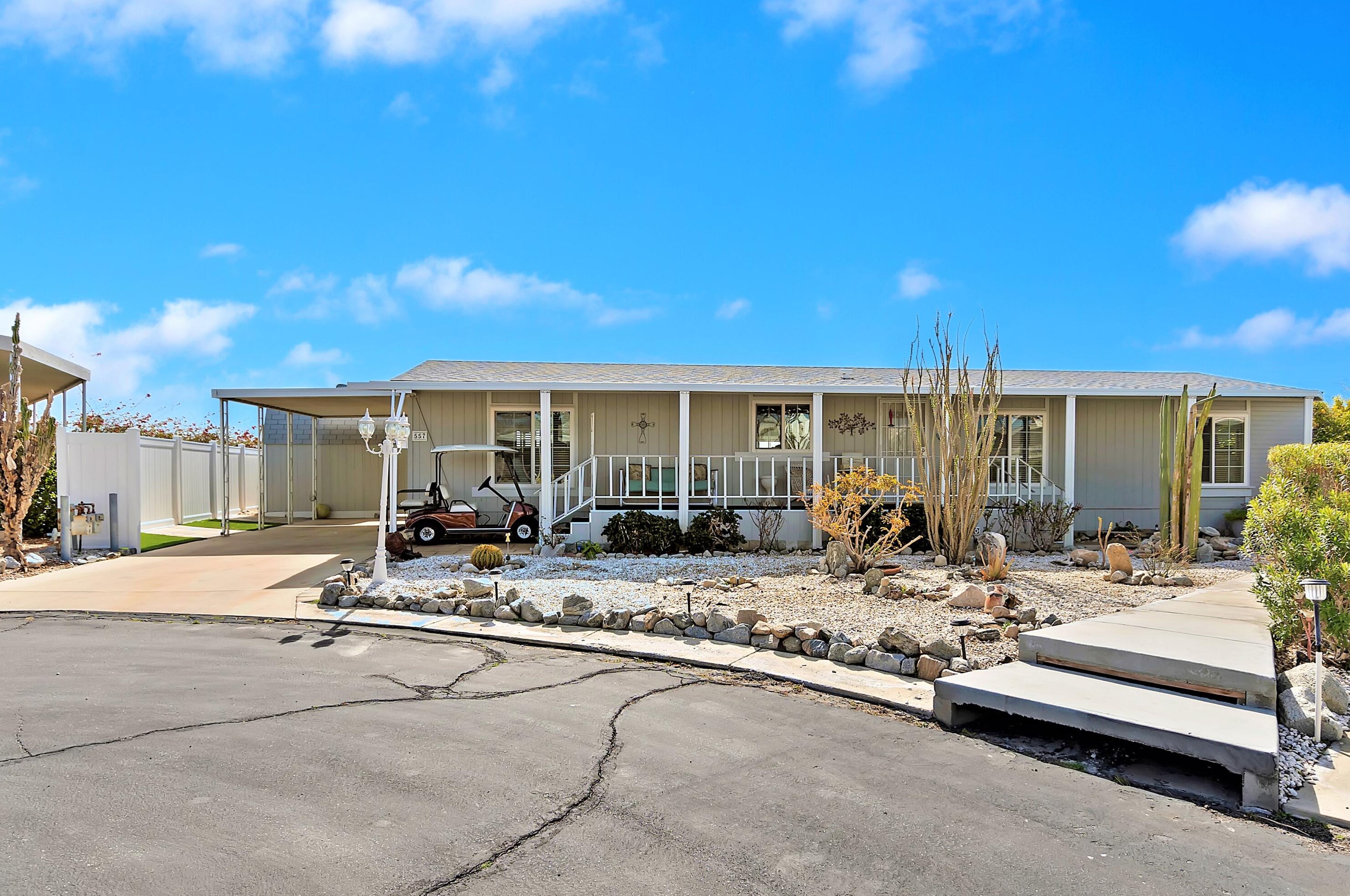 74711 Dillon Rd #557, Desert Hot Springs, CA 92241
