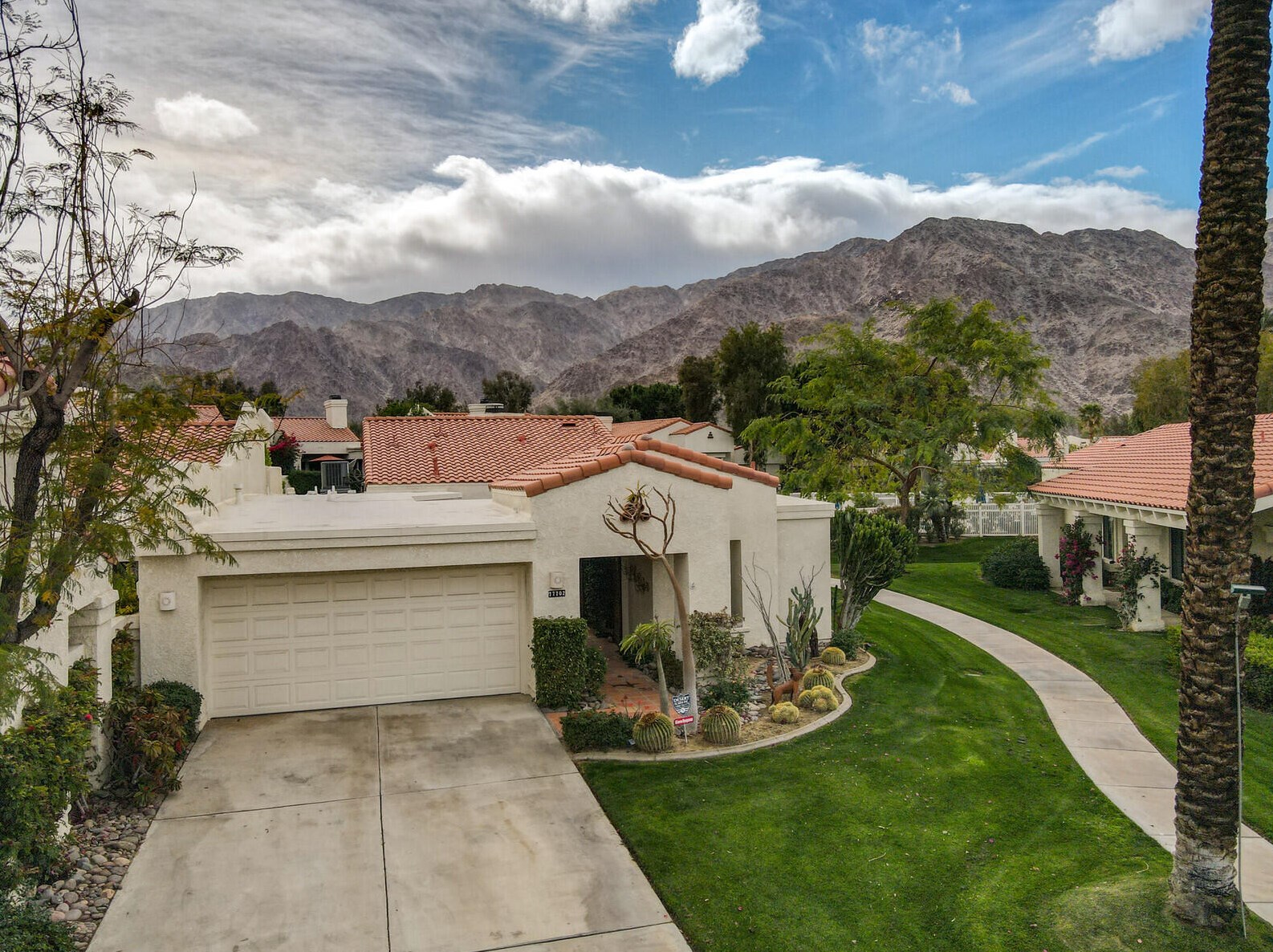 77702 Avenida Madrugada, La Quinta, CA 92253-2607