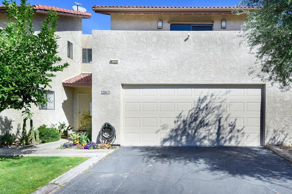 33550 Rancho Vista Dr, Cathedral City, CA 92234-4758
