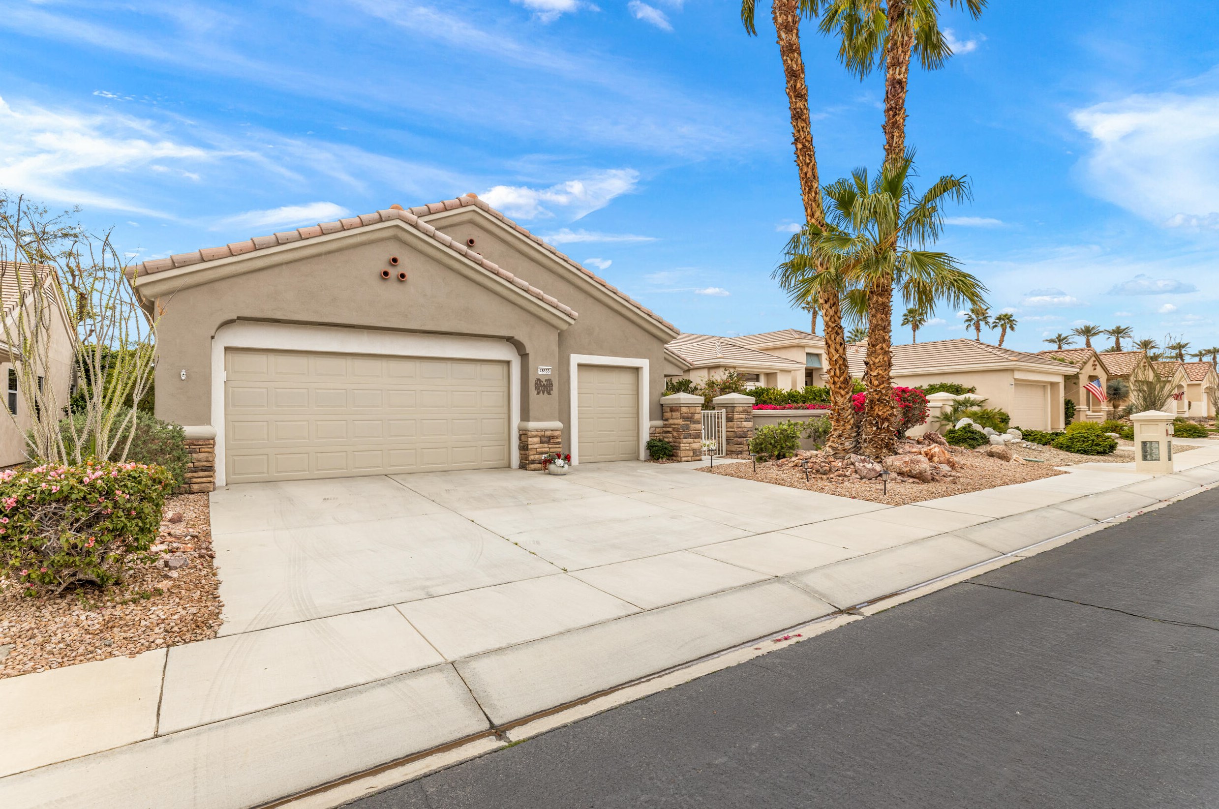 78535 Sunrise Canyon Ave, Palm Desert, CA 92211-2605