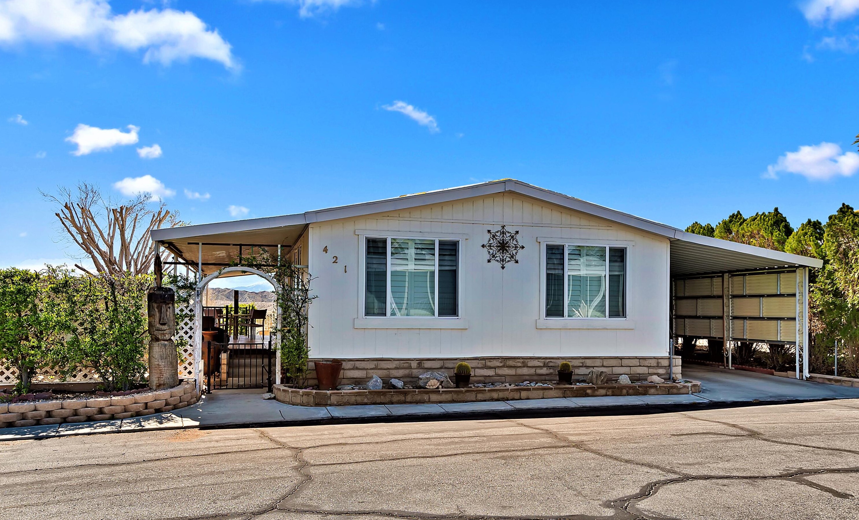 74711 Dillon Rd #421, Desert Hot Springs, CA 92241