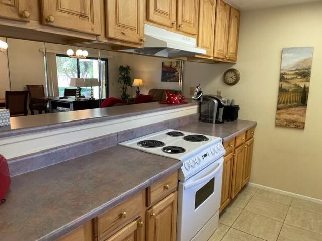 77413 Sawgrass Cir, Palm Desert, CA 92211-0743