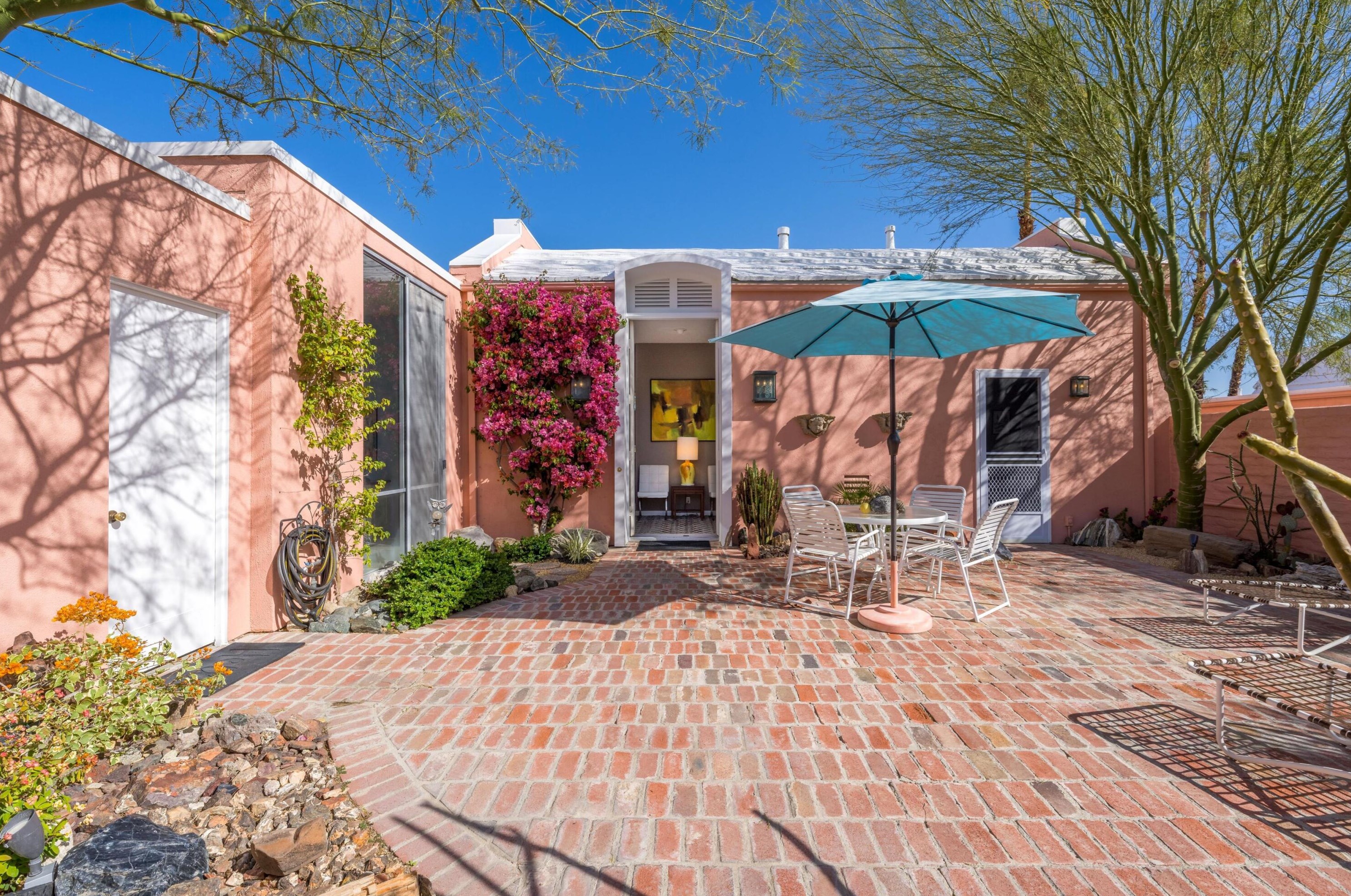 73586 Malabata Dr, Palm Desert, CA 92260-5847