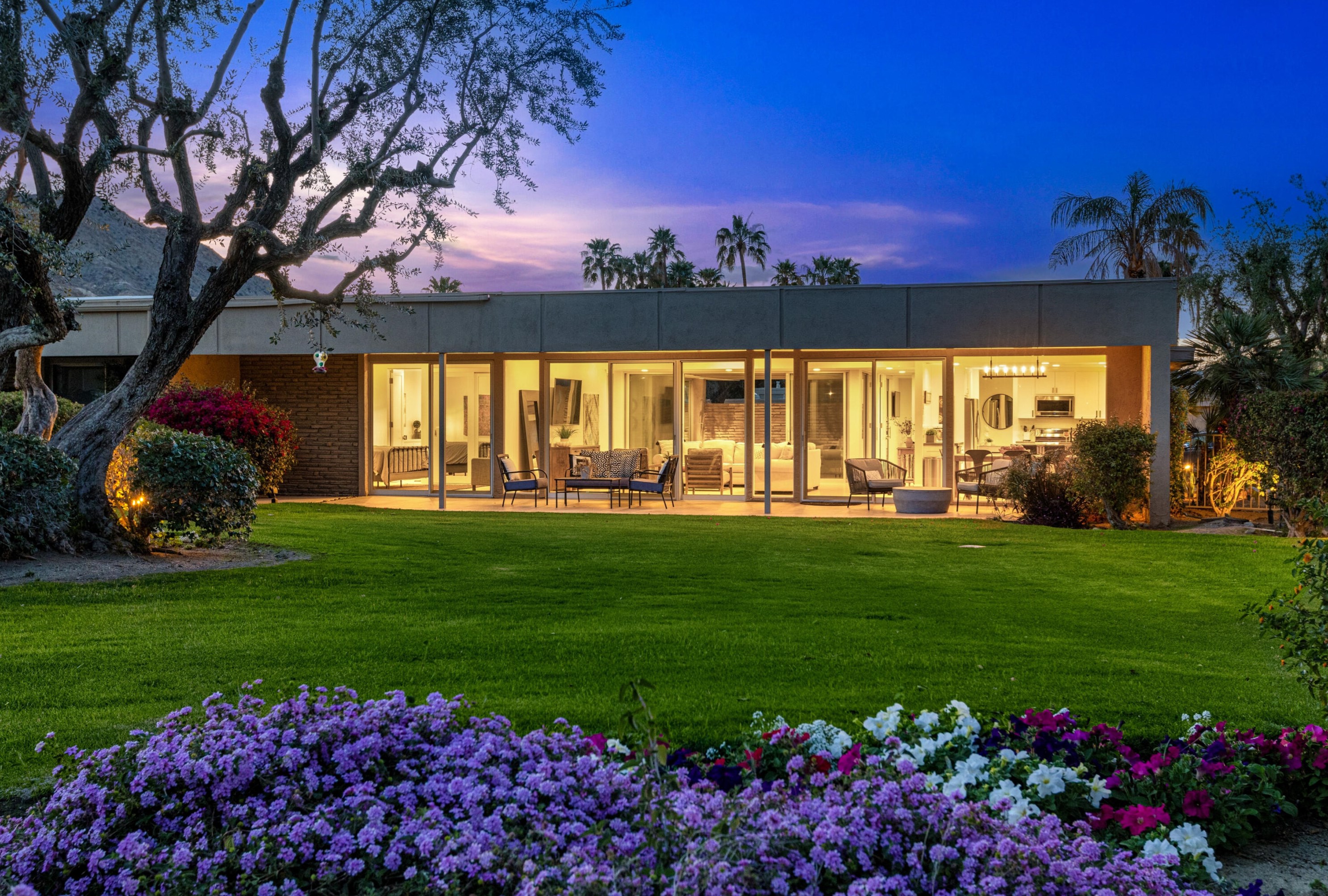72373 El Paseo, Palm Desert CA  92260 exterior
