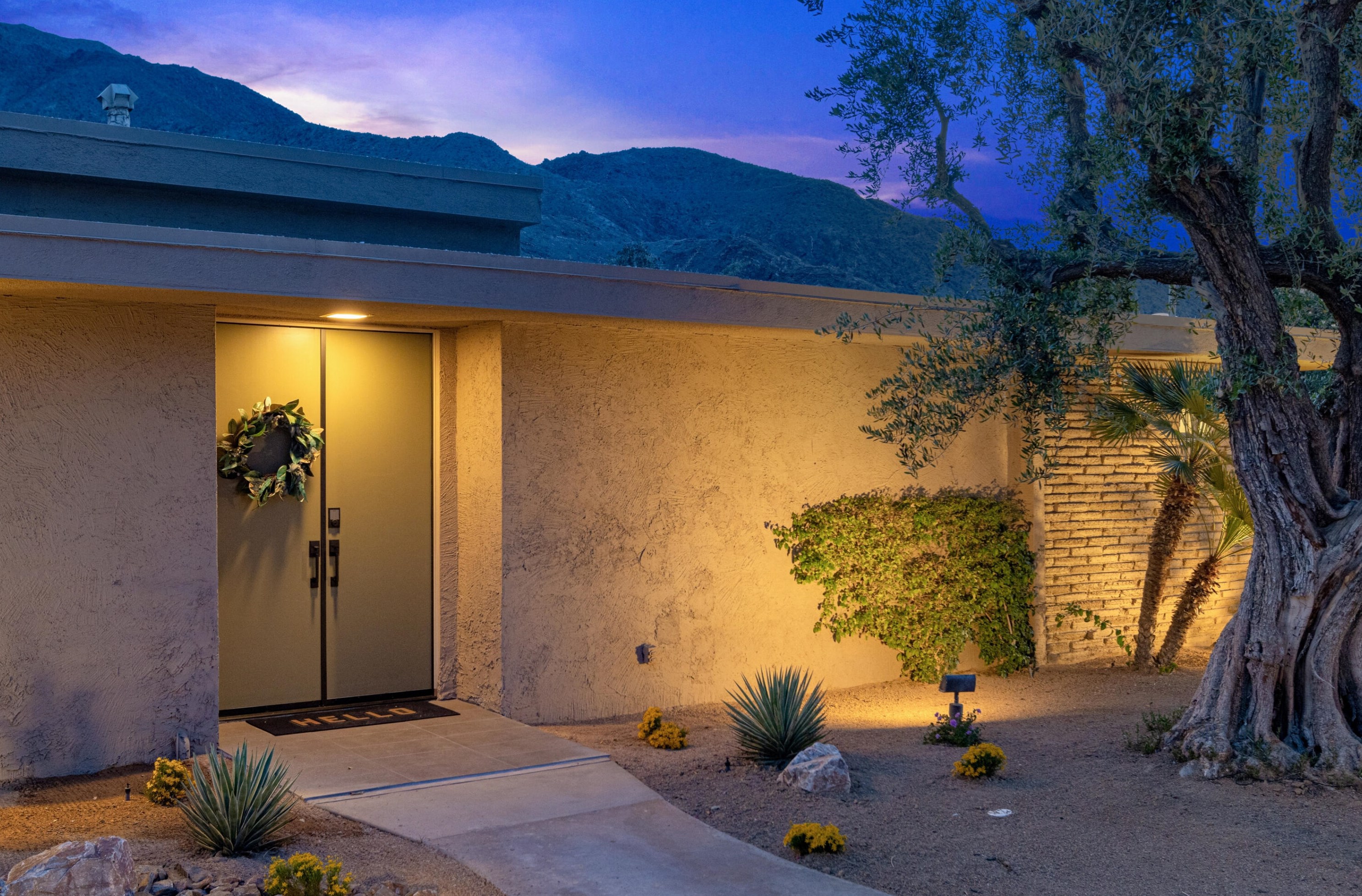 72373 El Paseo, Palm Desert, CA 92260
