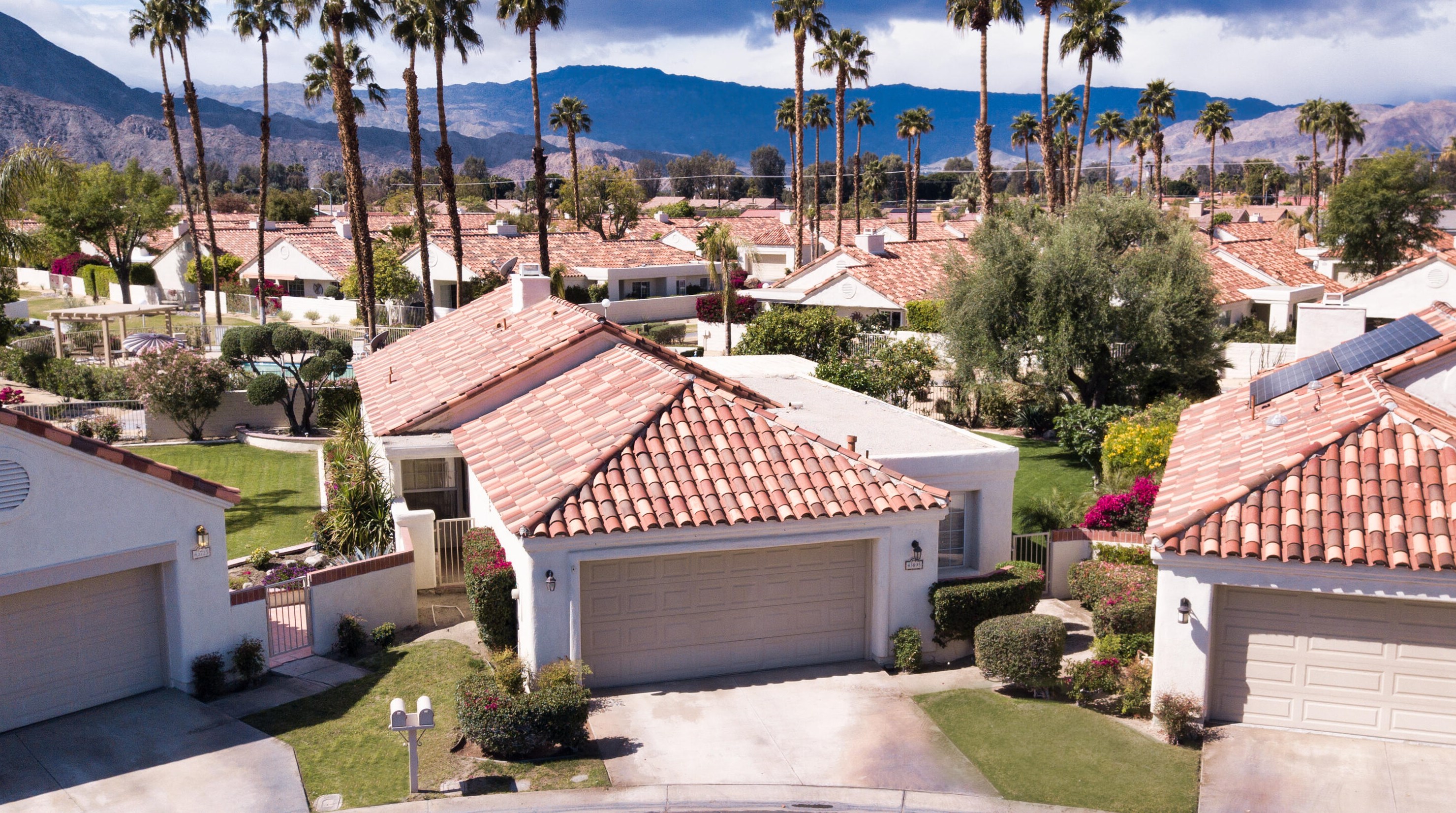 43695 Via Majorca, Palm Desert, CA 92211-8286