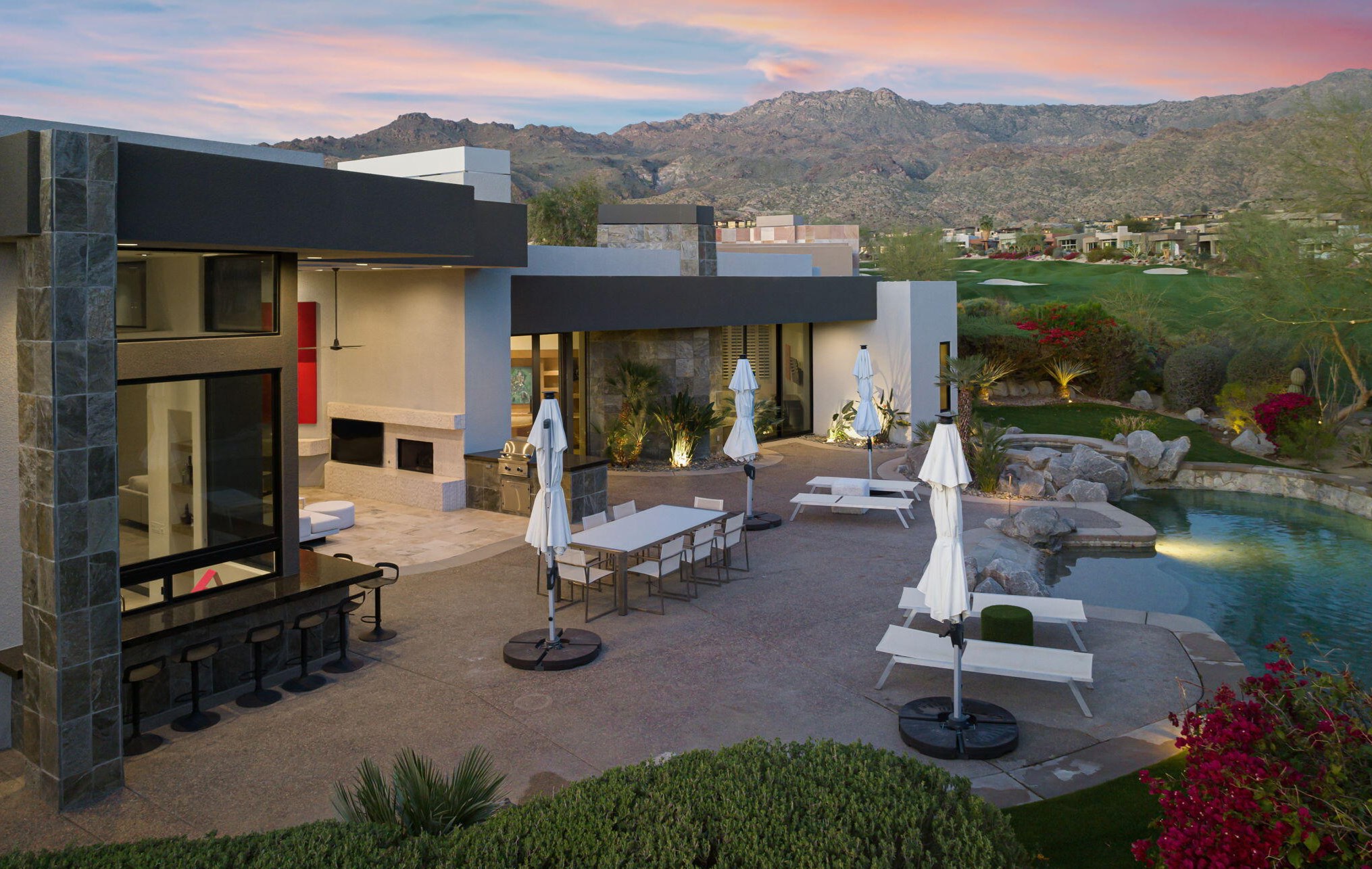 155 Metate Pl, Palm Desert, CA 92260-7334