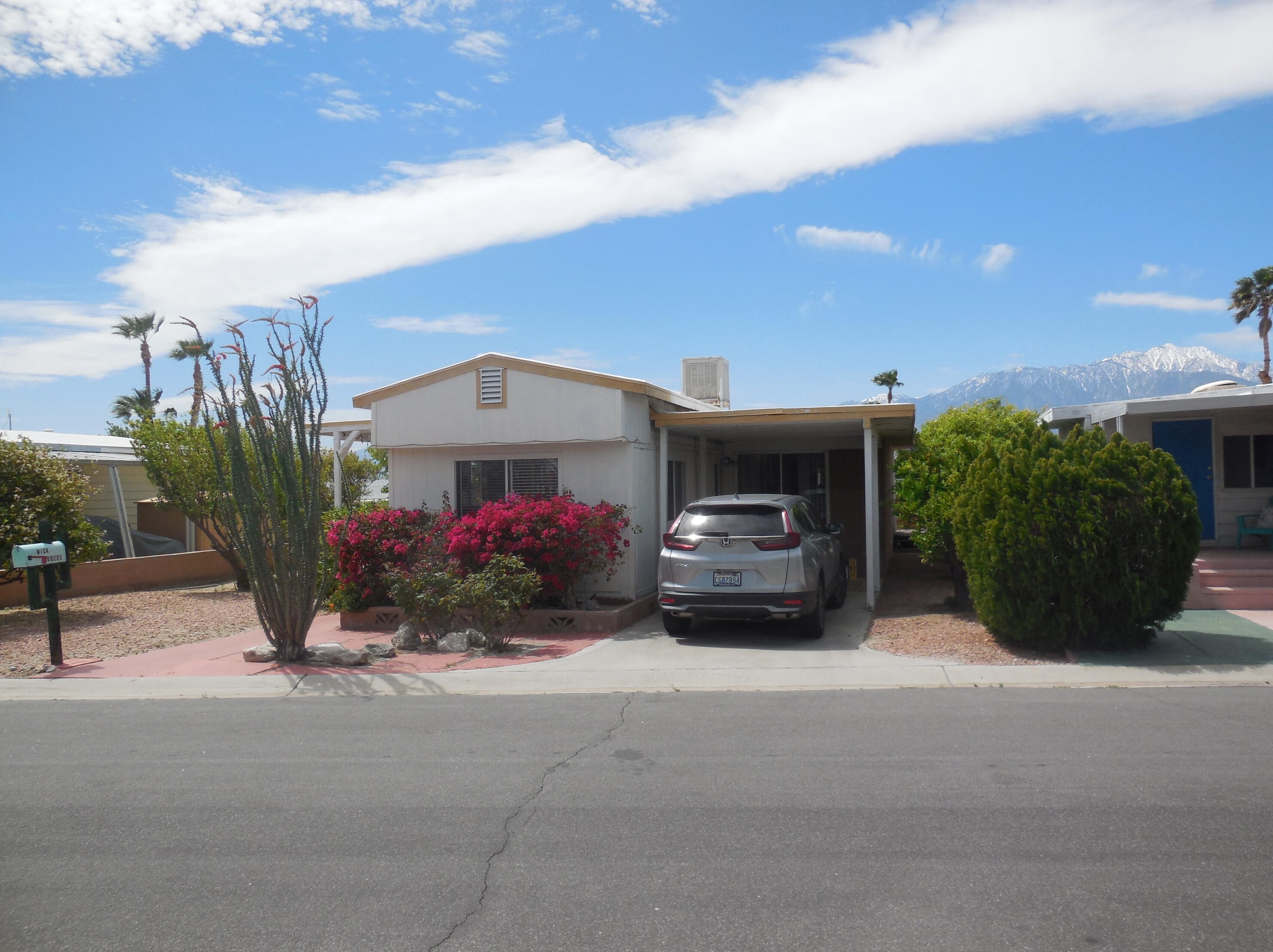 69285 Midpark Dr, Desert Hot Springs, CA 92241