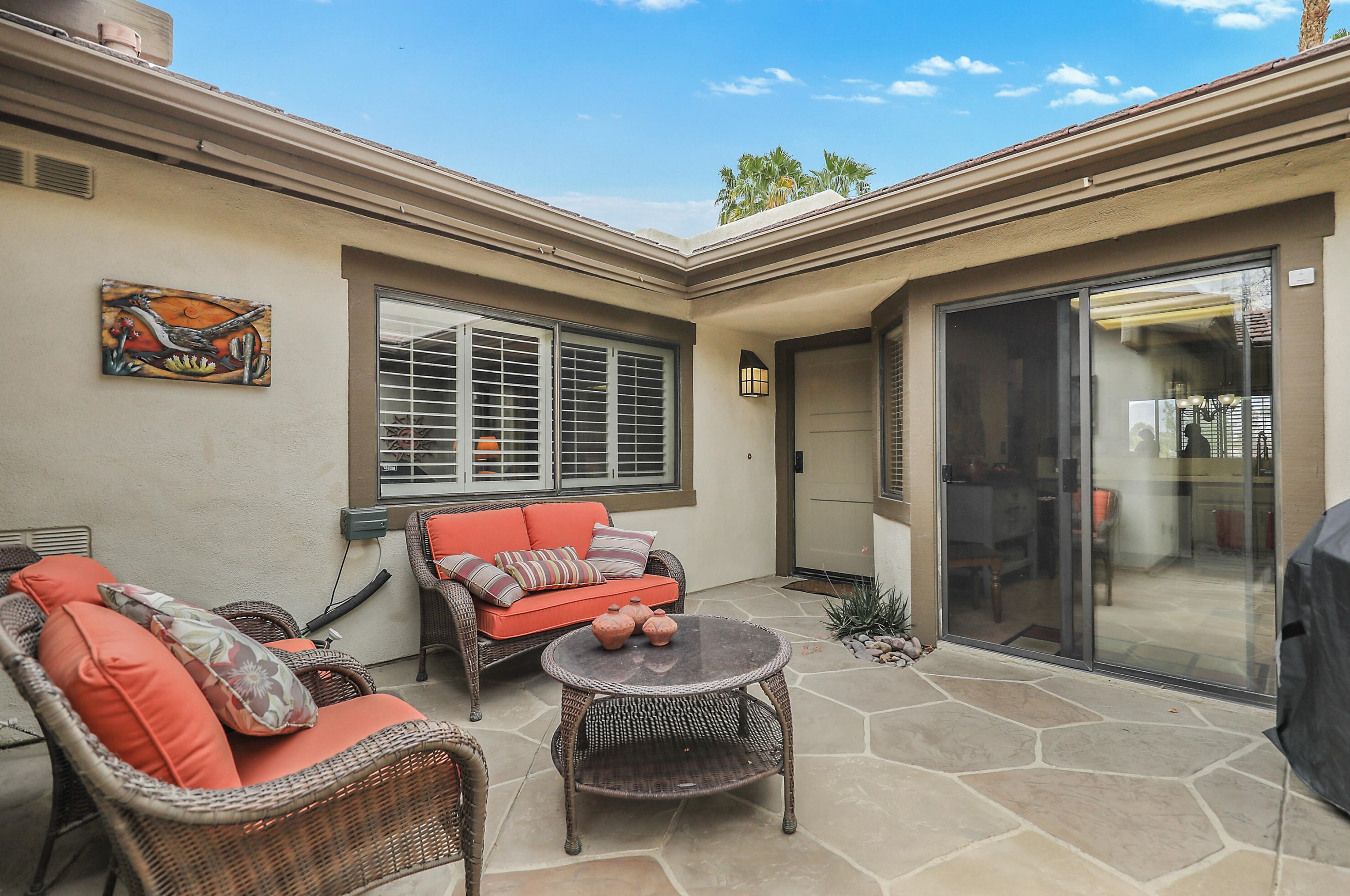 323 Bouquet Canyon Dr, Palm Desert, CA 92211-3250