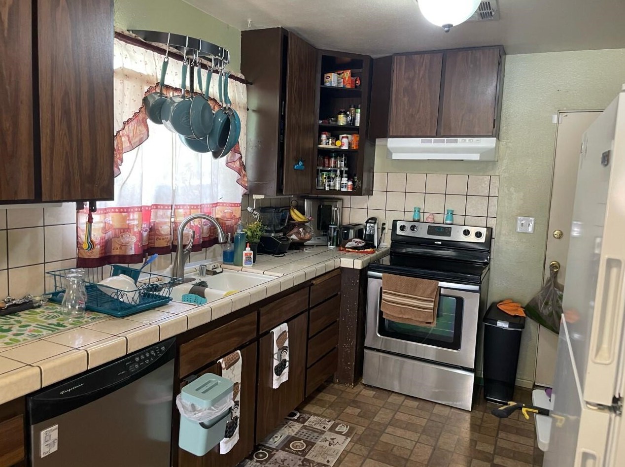 54205 Avenida Villa, La Quinta, CA 92253-3673
