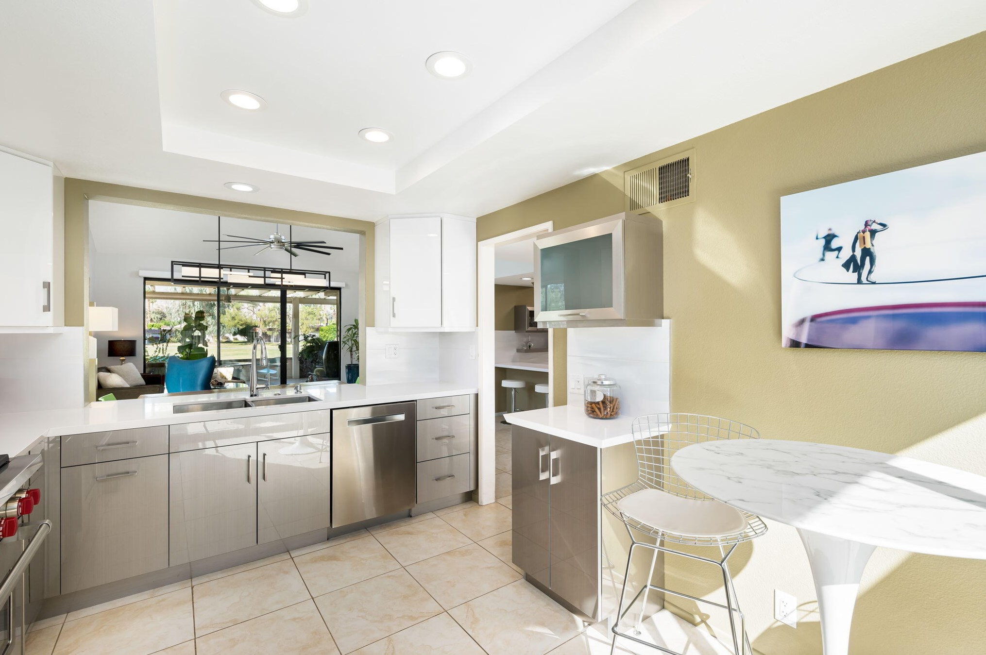 68295 Village Dr, Cathedral City CA  92234-6745 exterior