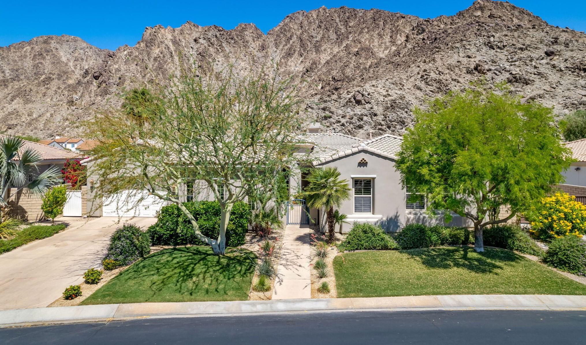 48387 Stillwater Dr, La Quinta, CA 92253