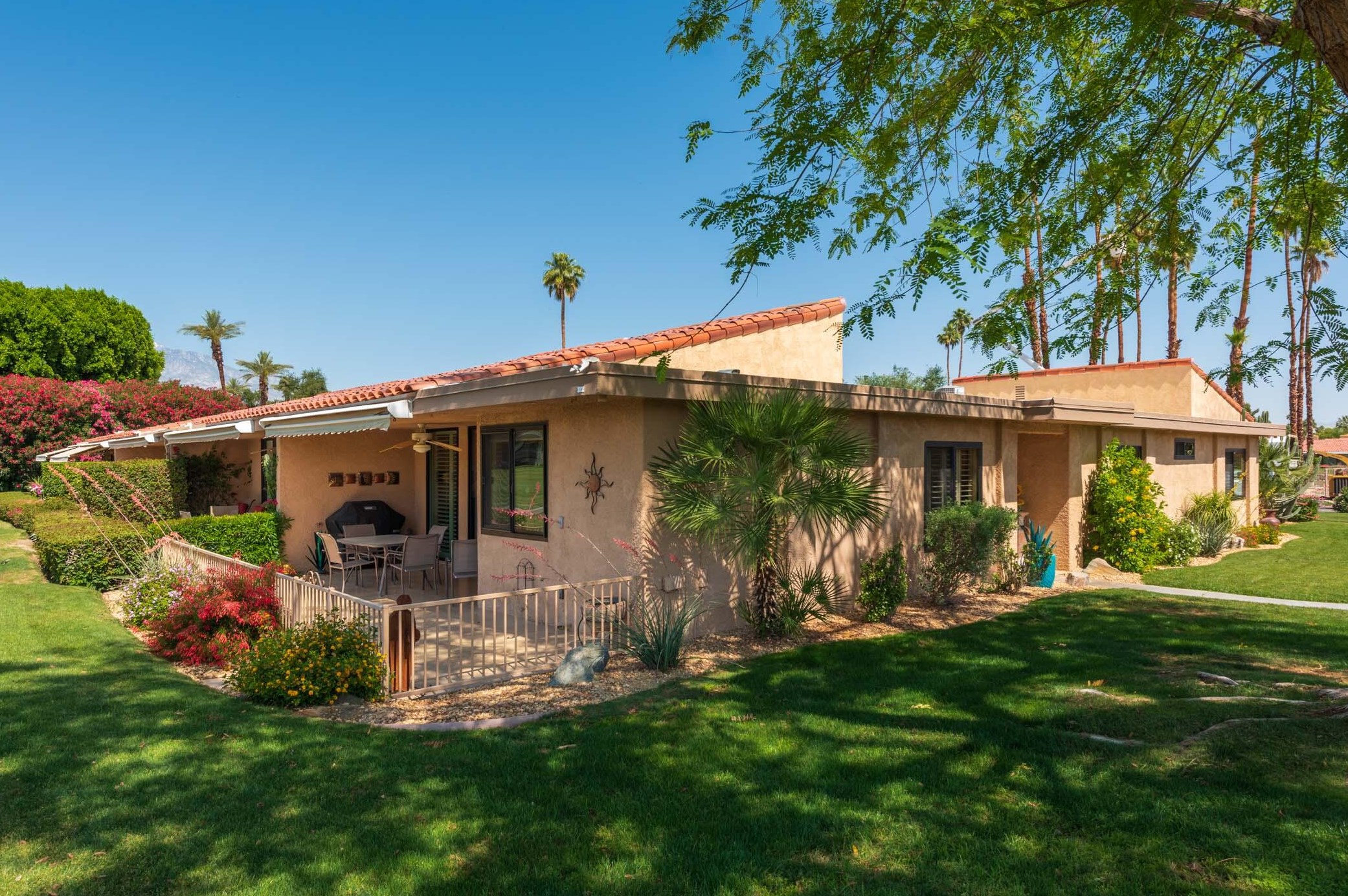 14 Palma Dr, Rancho Mirage, CA 92270
