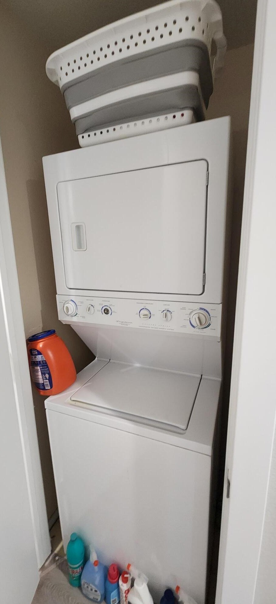 28661 Portales Dr, Cathedral City CA  92234-3594 exterior