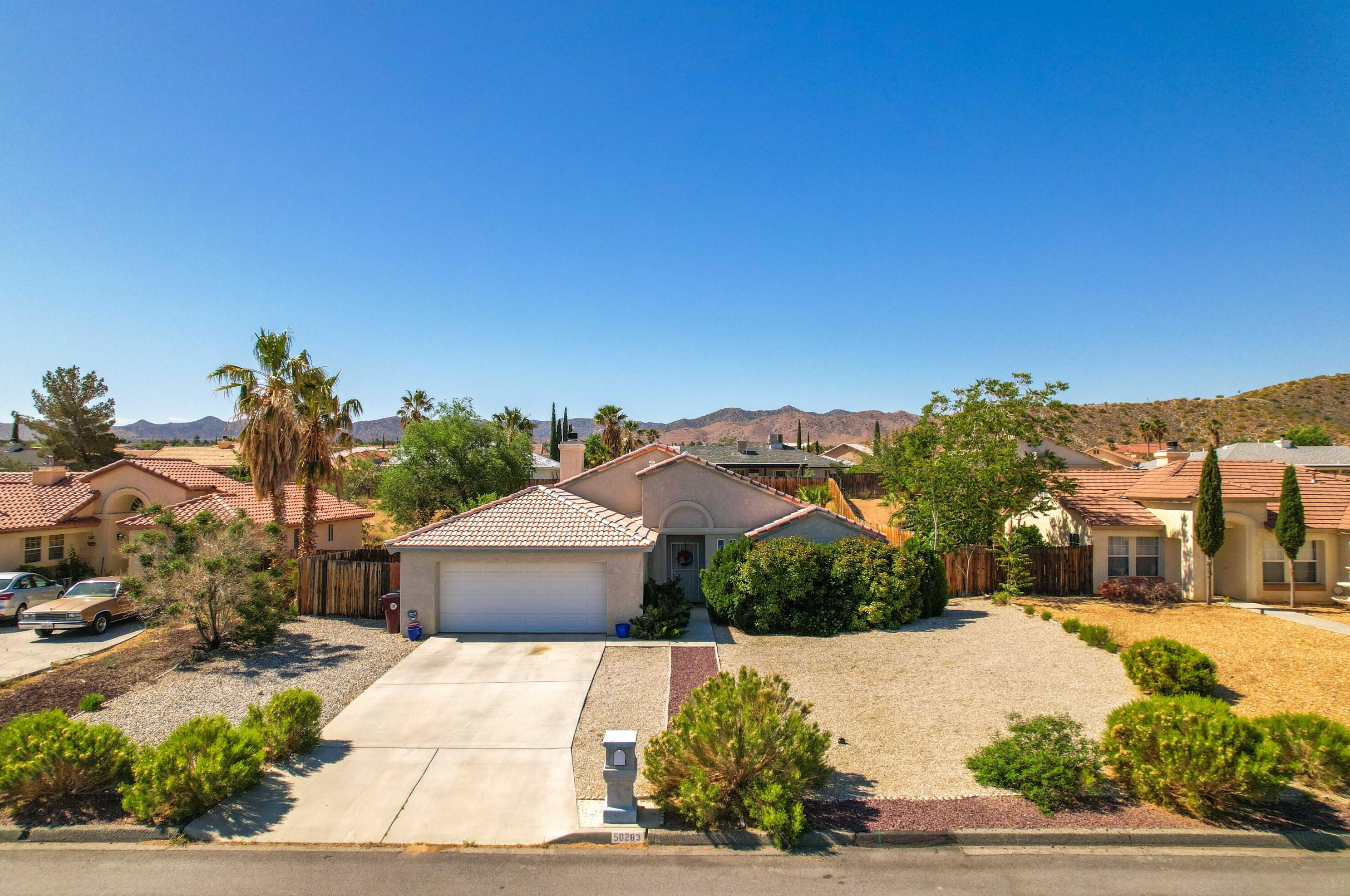 58283 Taos Trl, Yucca Valley, CA 92284-8504