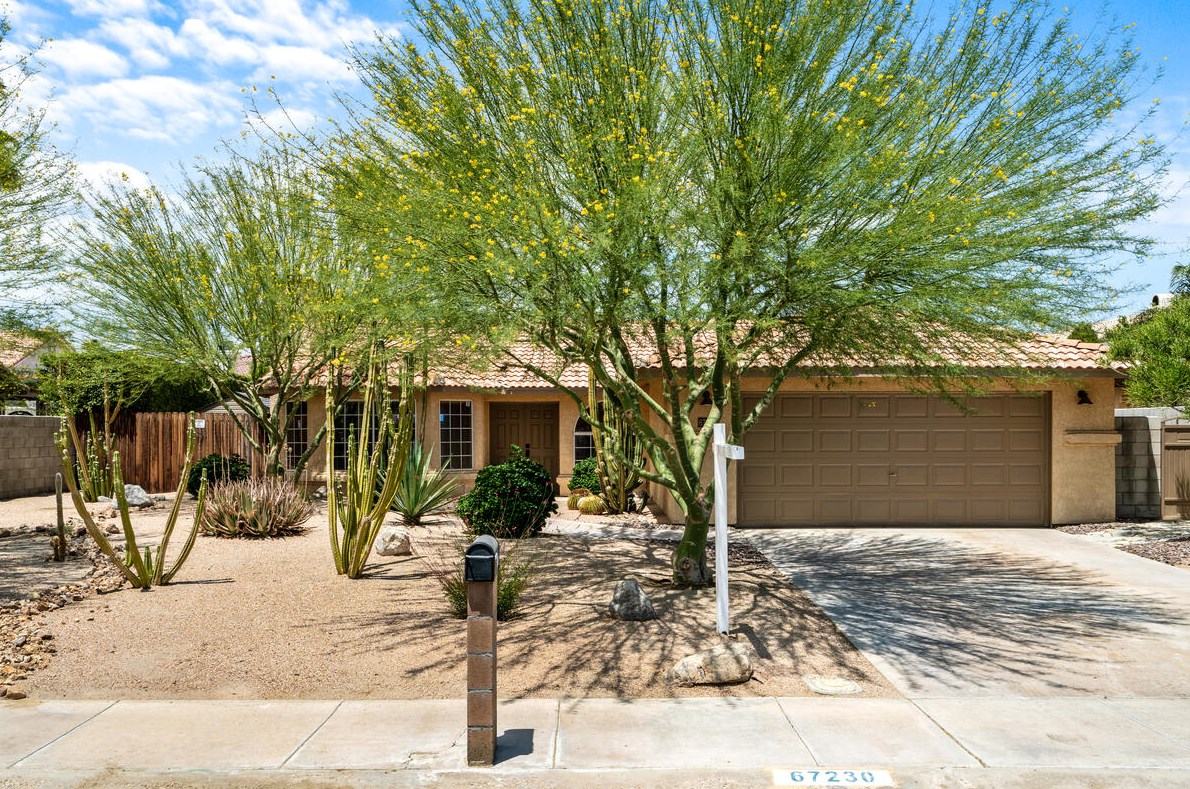 67230 Rango Rd, Cathedral City, CA 92234-3482