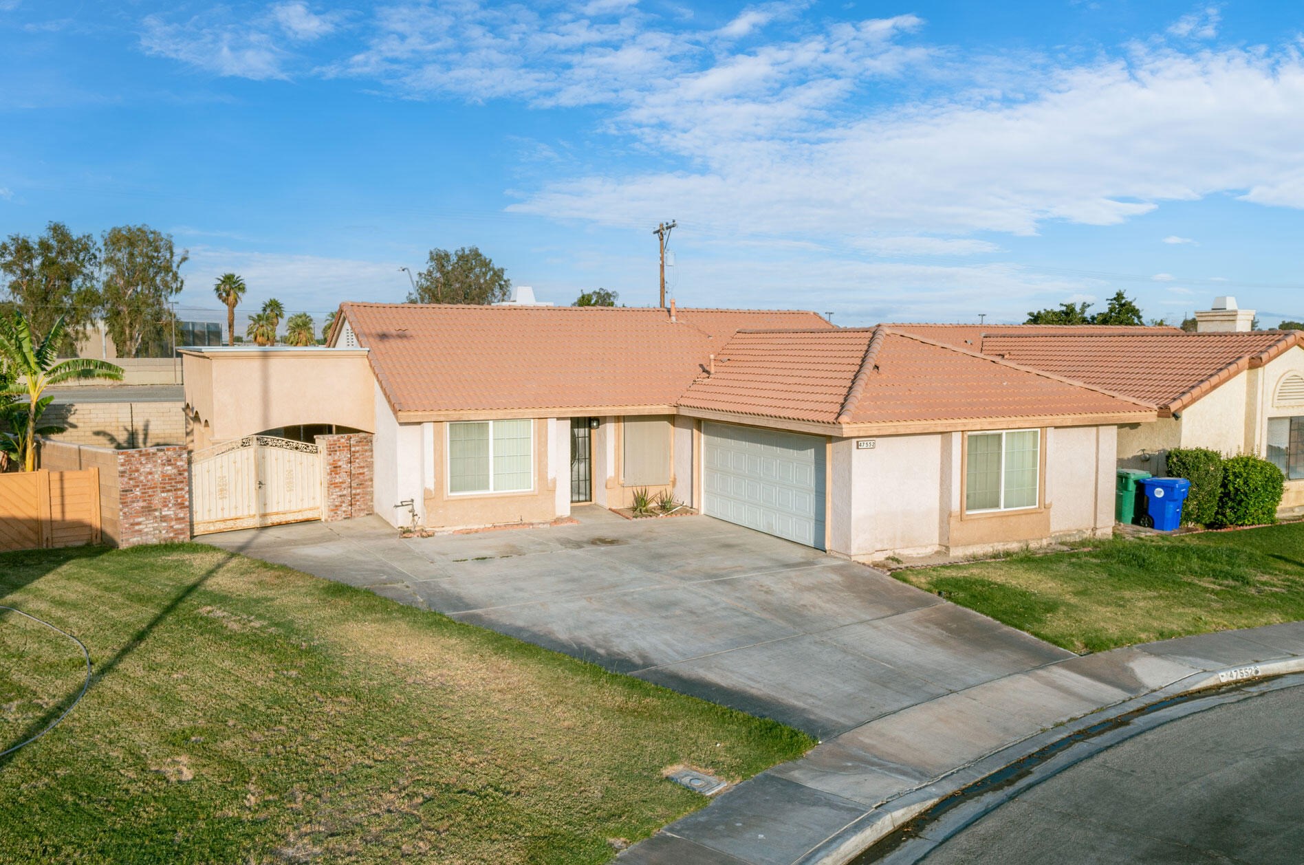 47552 Sunflower St, Indio, CA 92201