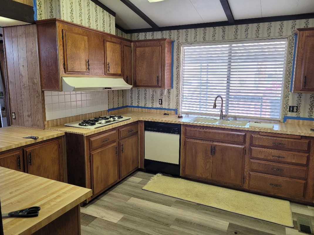 32870 Flagstaff Ave, Thousand Palms, CA 92276-3667