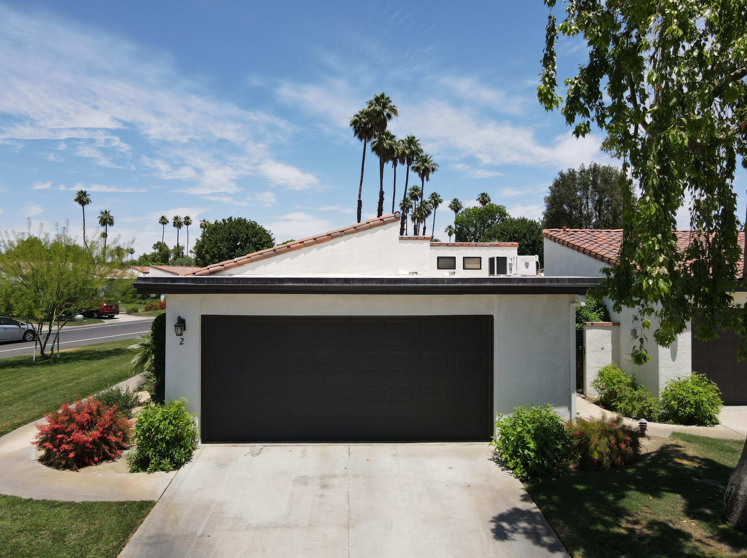 2 Leon Way, Rancho Mirage, CA 92270