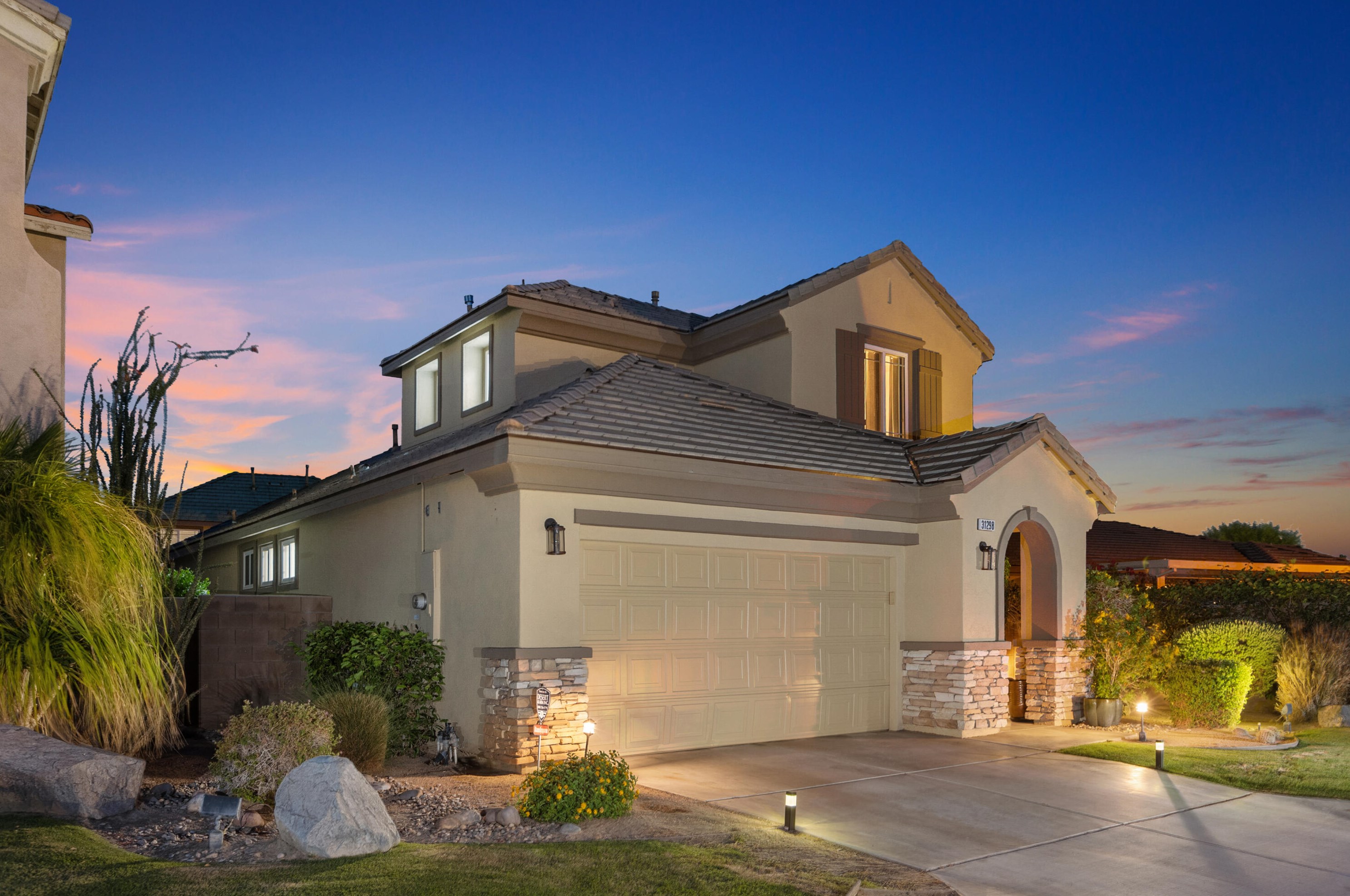 31298 Faja Caballero, Cathedral City CA  92234-0107 exterior