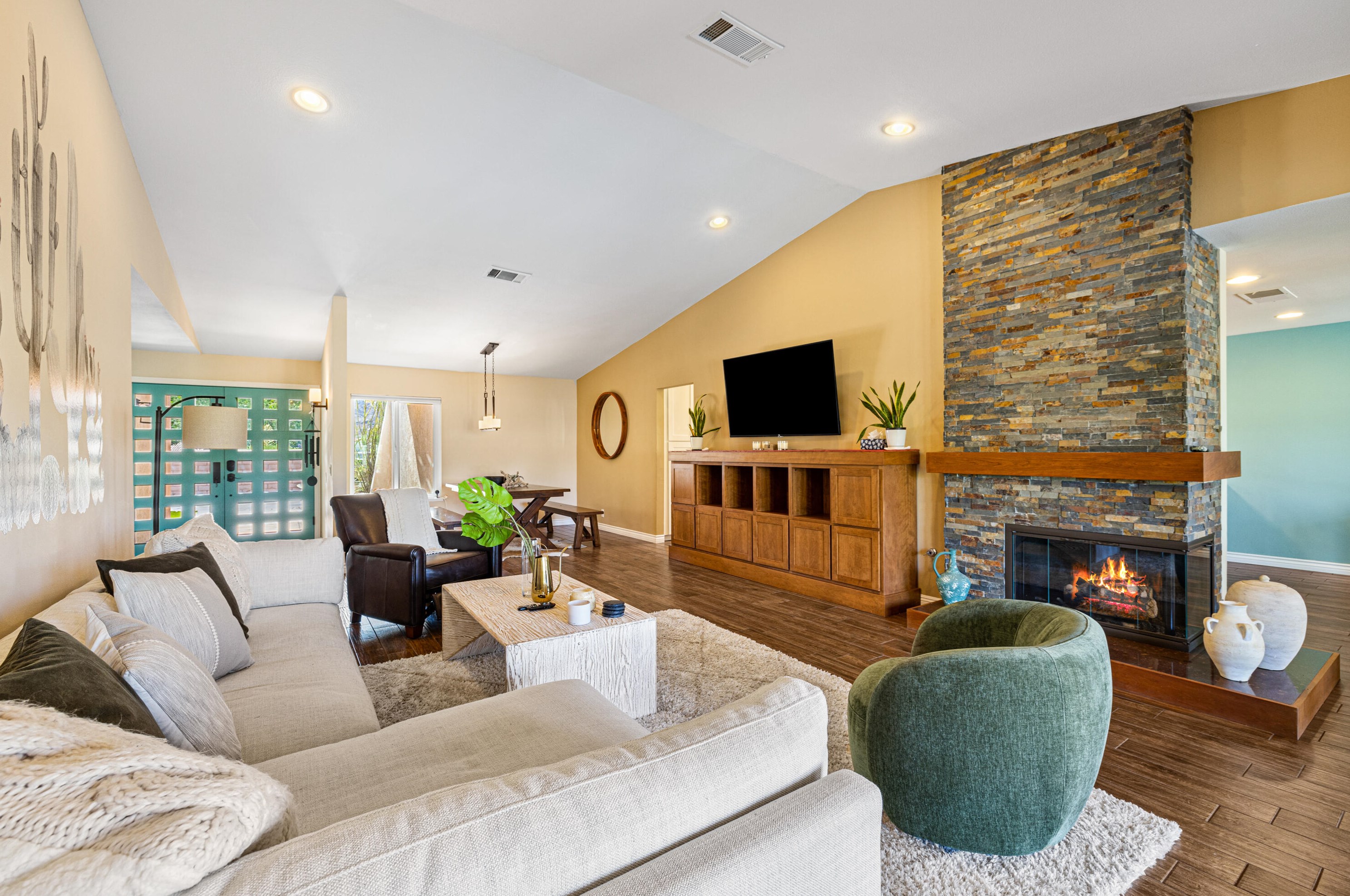 46060 Shadow Mountain Dr, Palm Desert CA  92260-5322 exterior