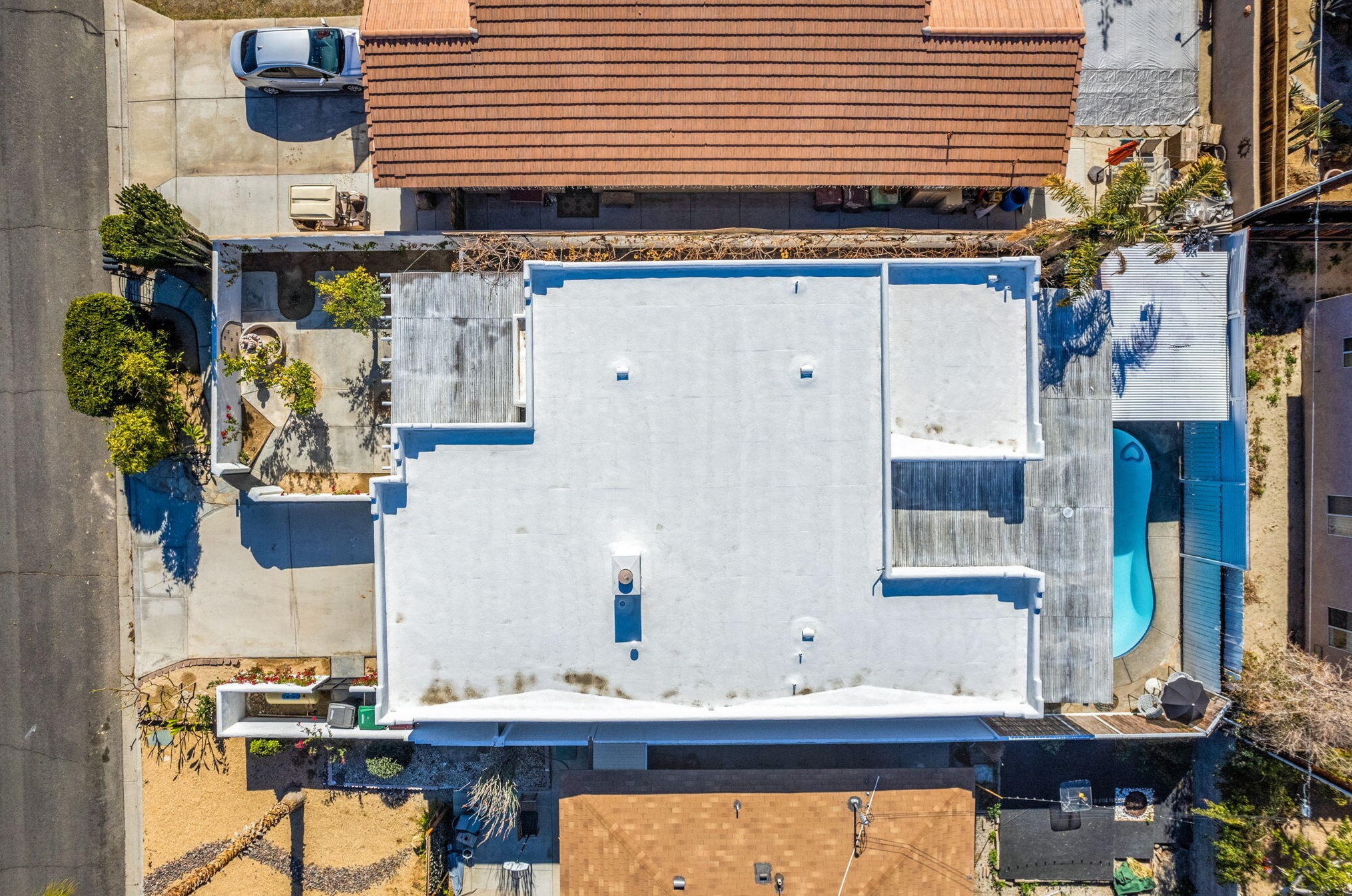 52815 Avenida Alvarado, La Quinta CA  92253-3318 exterior