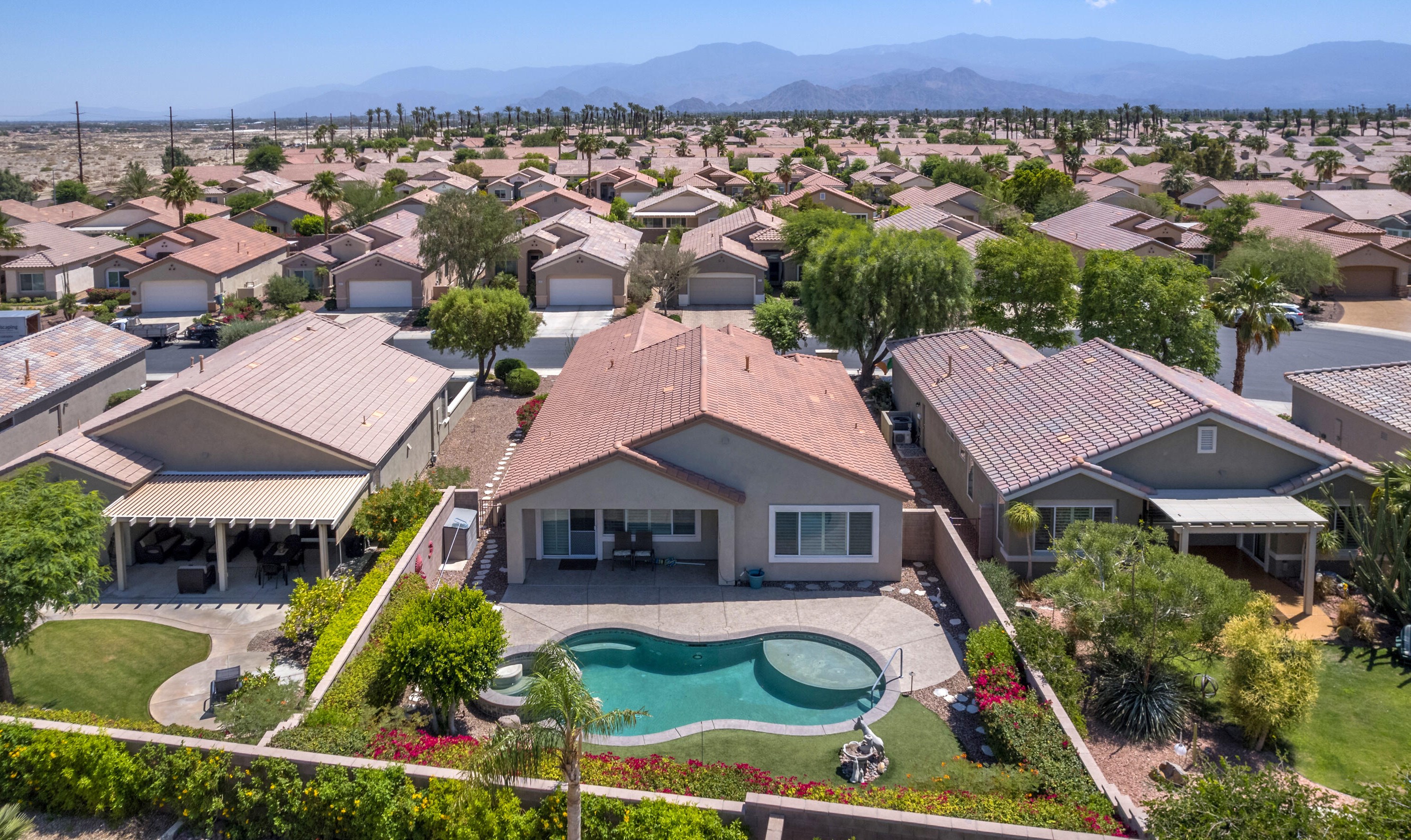 78960 Spirito Ct, Palm Desert, CA 92211-4016