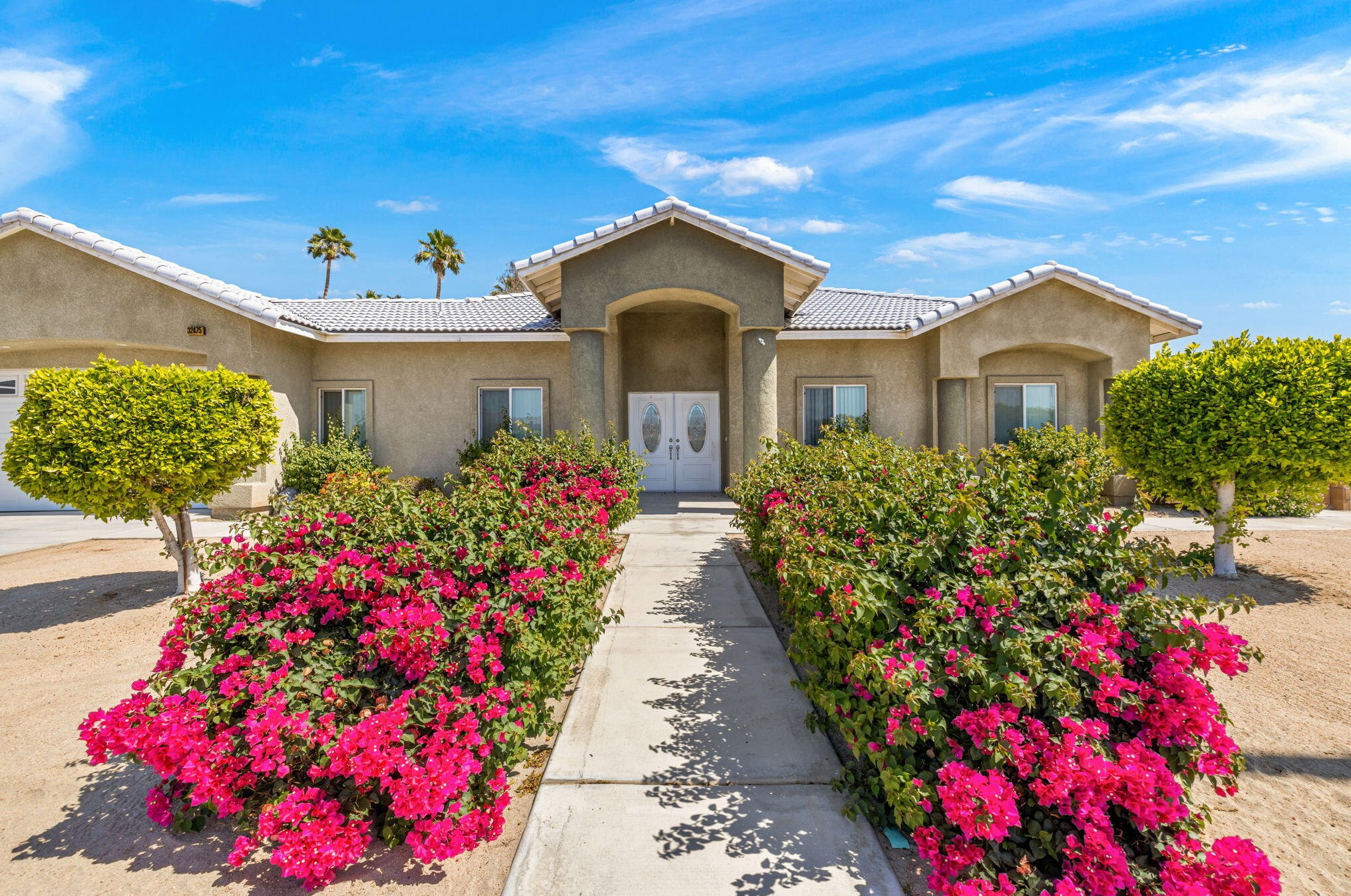 32475 Rancho Vista Dr, Cathedral City, CA 92234-4345