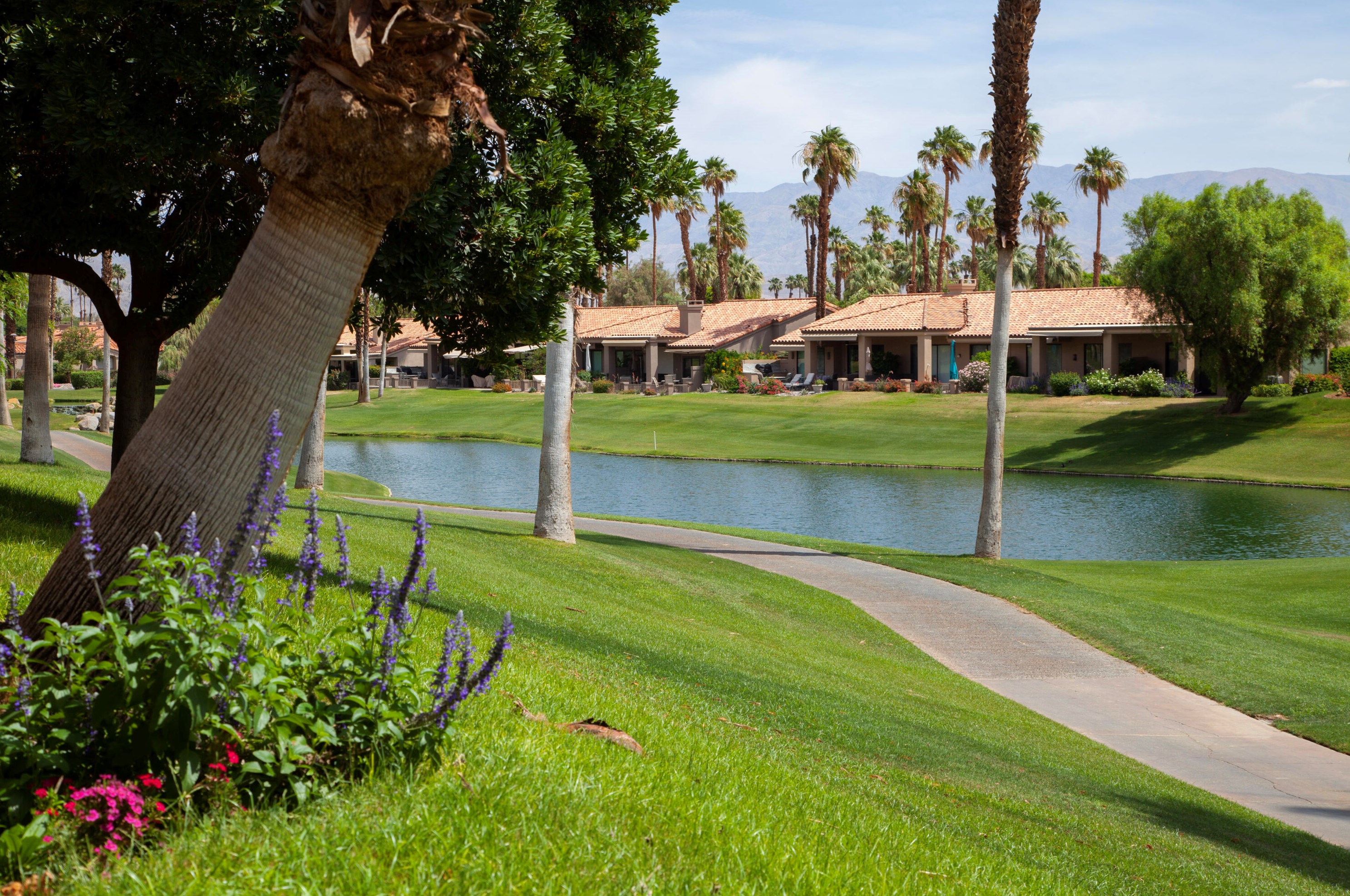 38750 Lobelia Cir, Palm Desert, CA 92211-5050