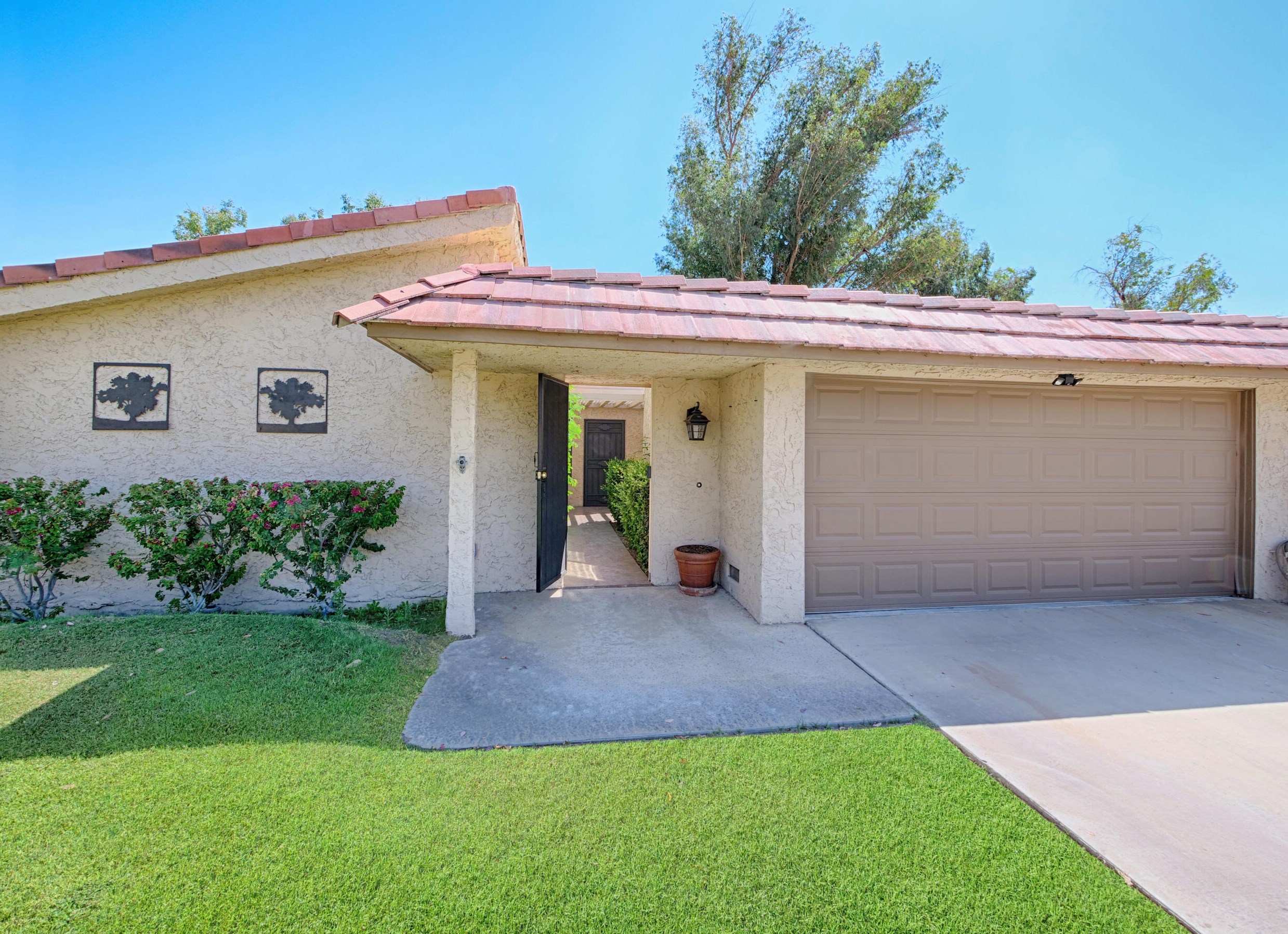 68524 Paseo Real, Cathedral City, CA 92234-7136