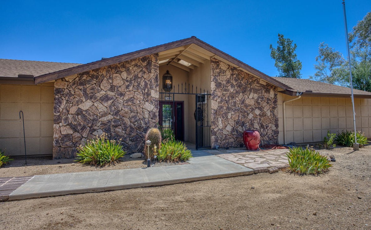7405 Frontera Ave, Yucca Valley, CA 92284